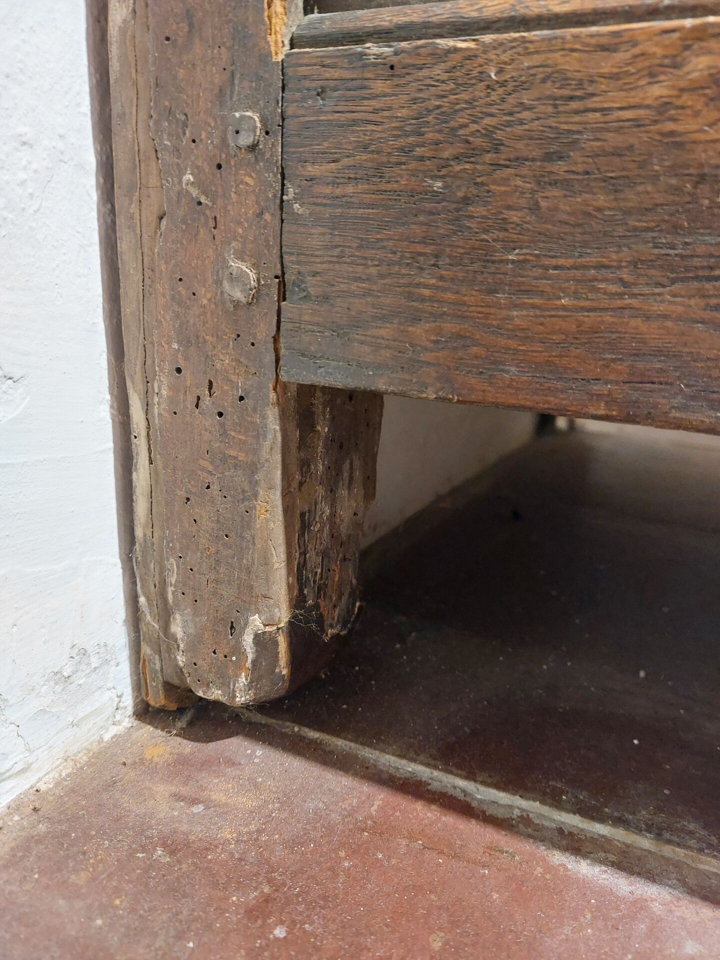 Small Louis XIV period chest of drawers in its original condition.
