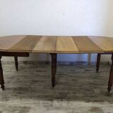 Old Flap farmhouse table with extensions