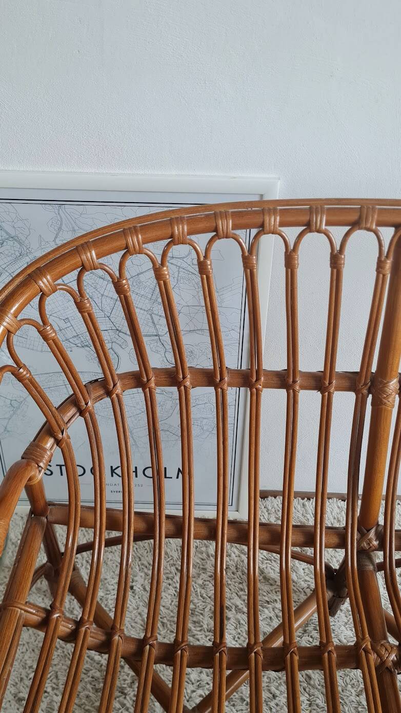 Vintage 1970s rattan bench