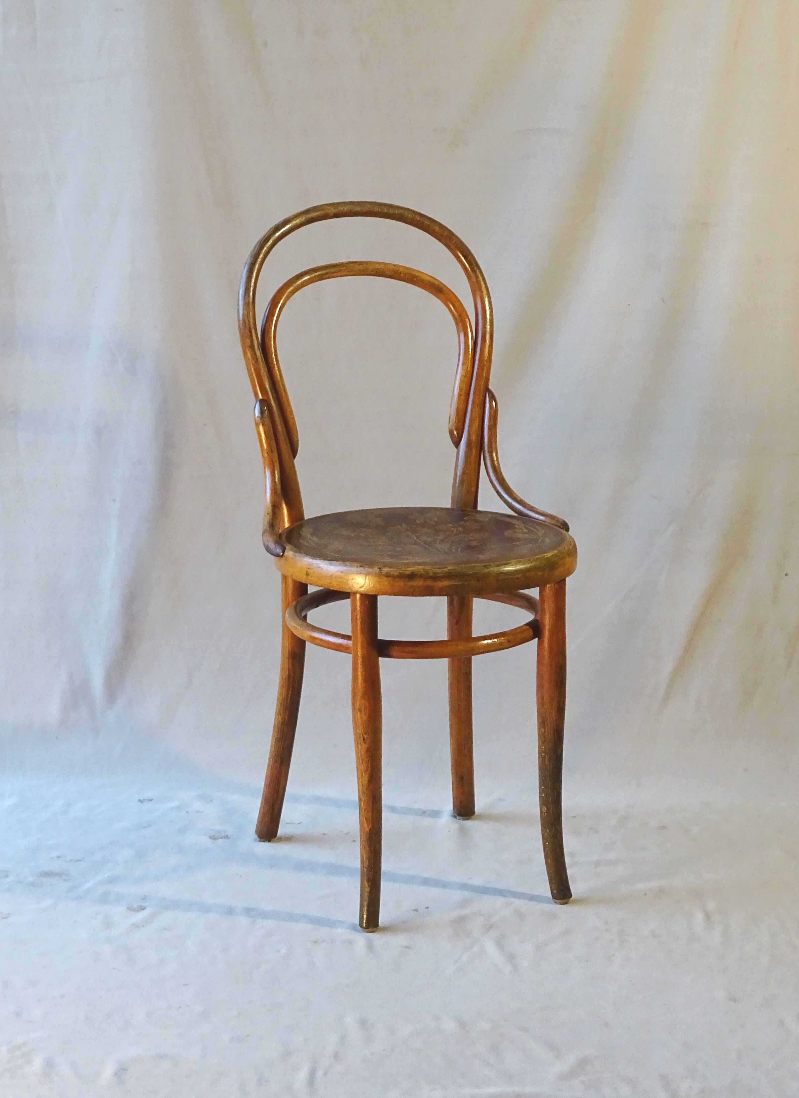 Thonet chair N°14 1/2, flowered wood seat -1900 -