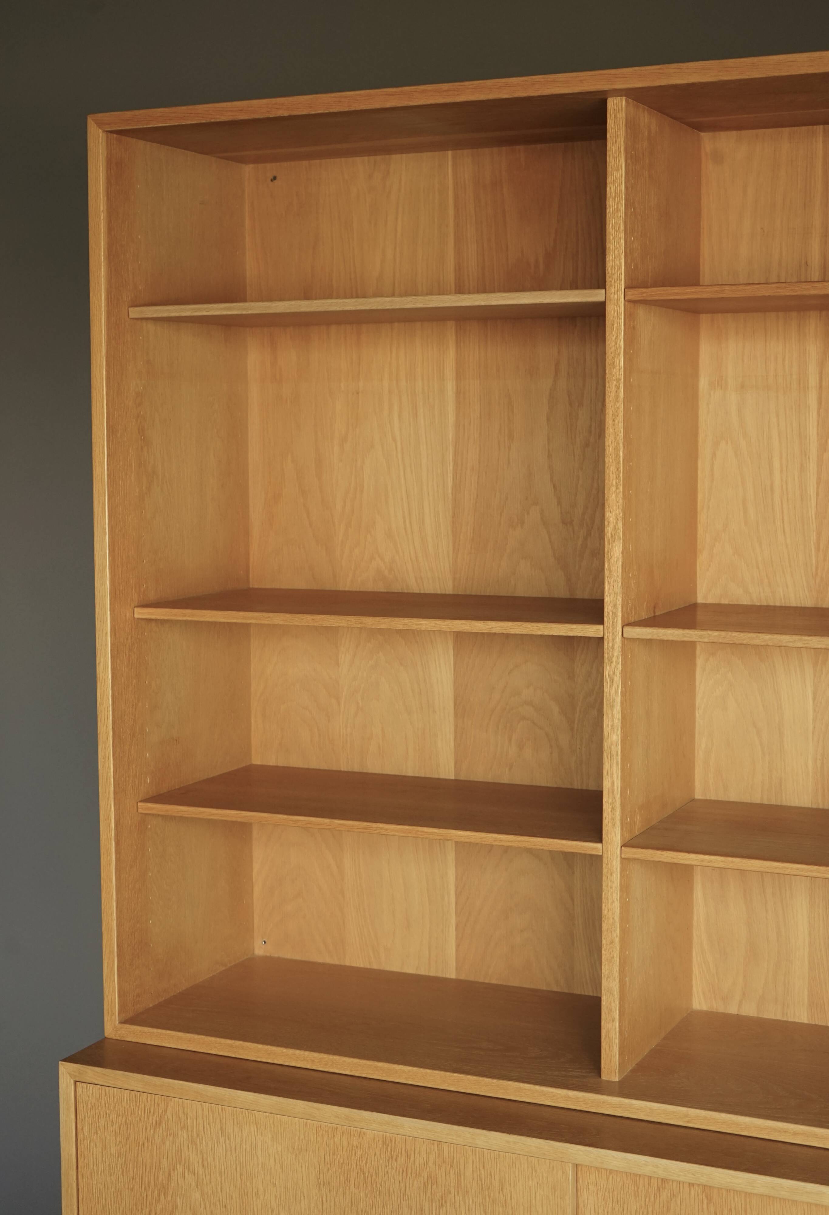 Oak Bookcase by Børge Mogensen for Karl Andersson & söner. Sweden, 1960s