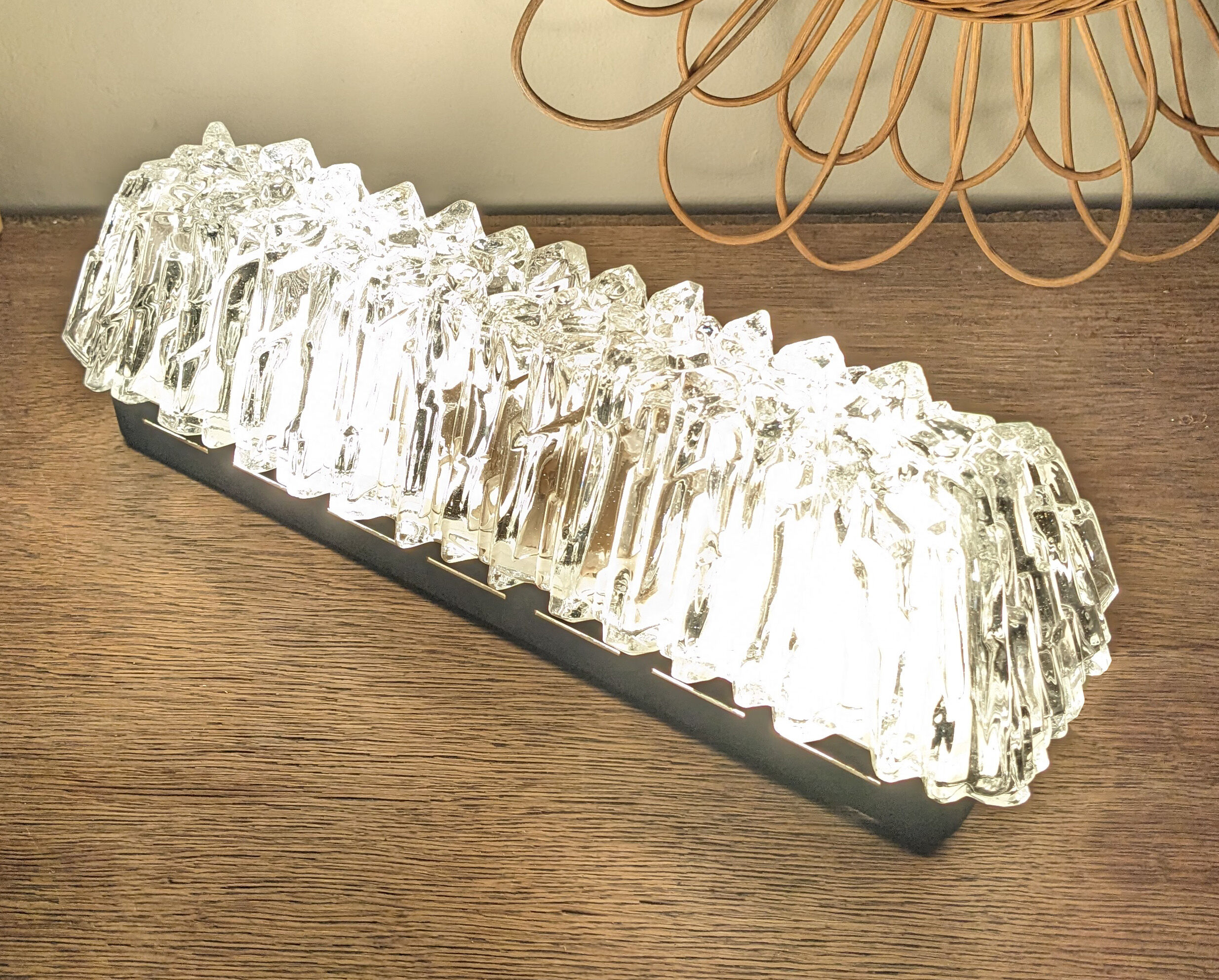 Pair of vertical wall lamps