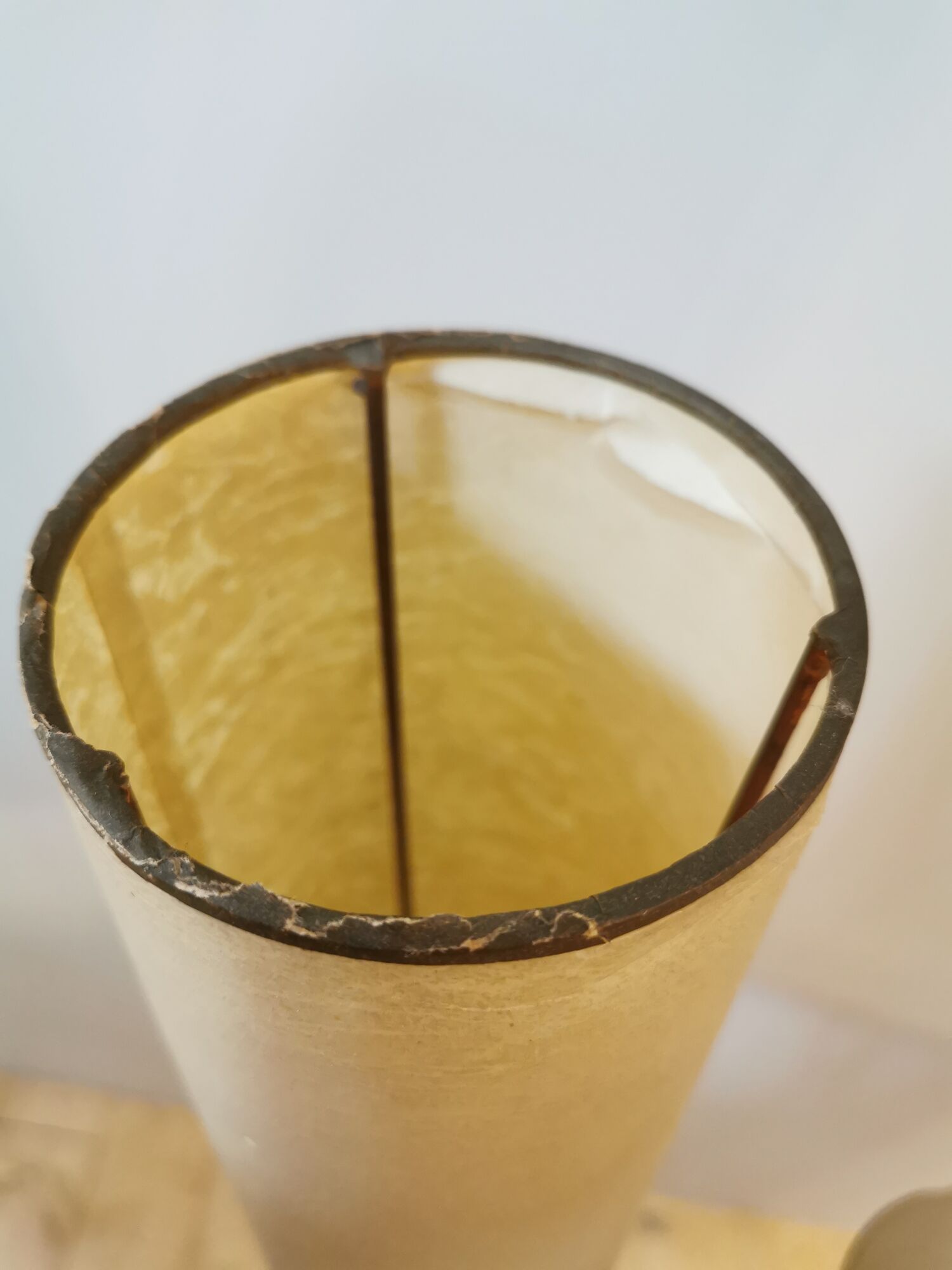 Floor lamp of the 50s with metal and brass foot