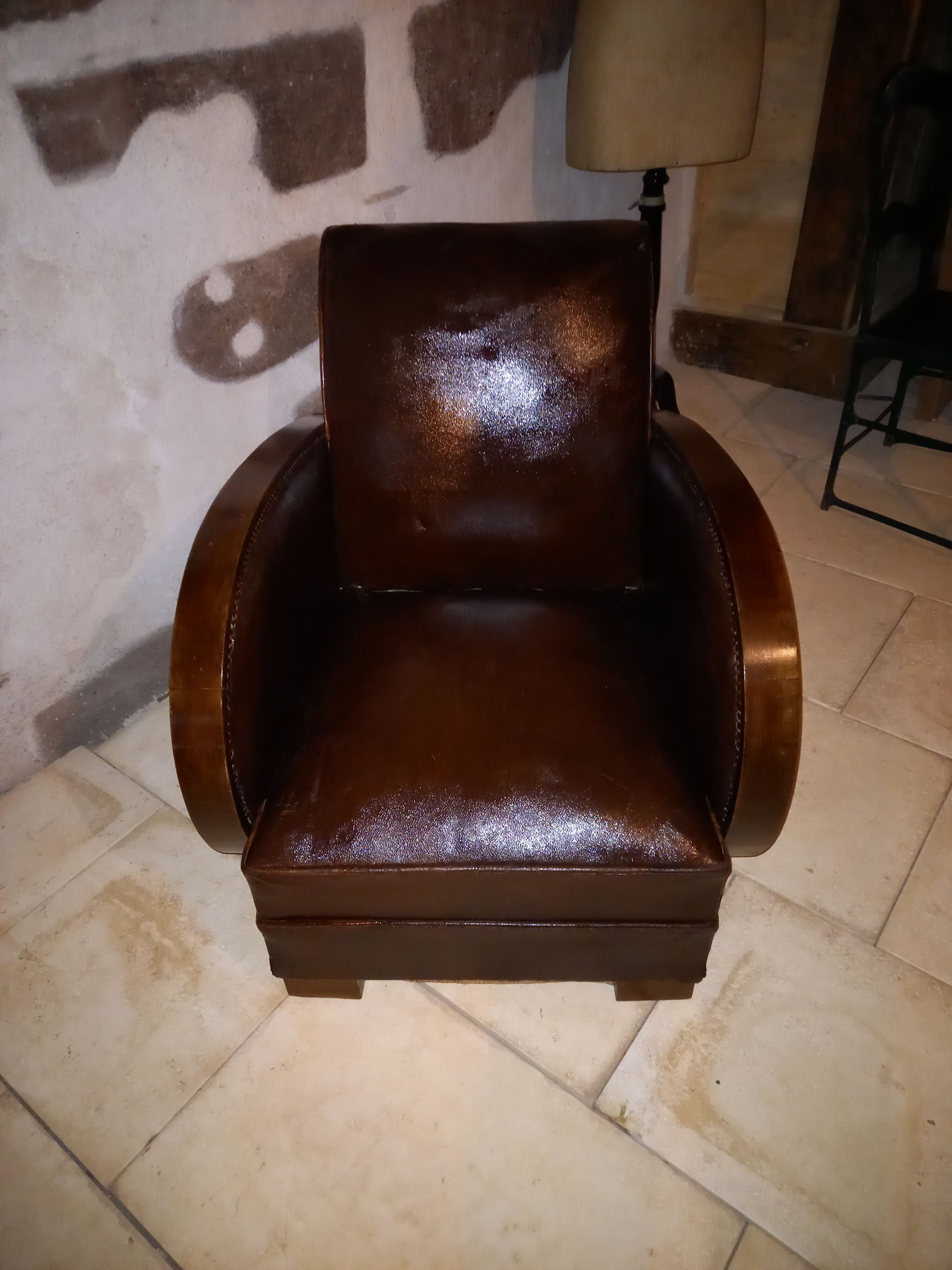Fauteuil clubs art deco cuir