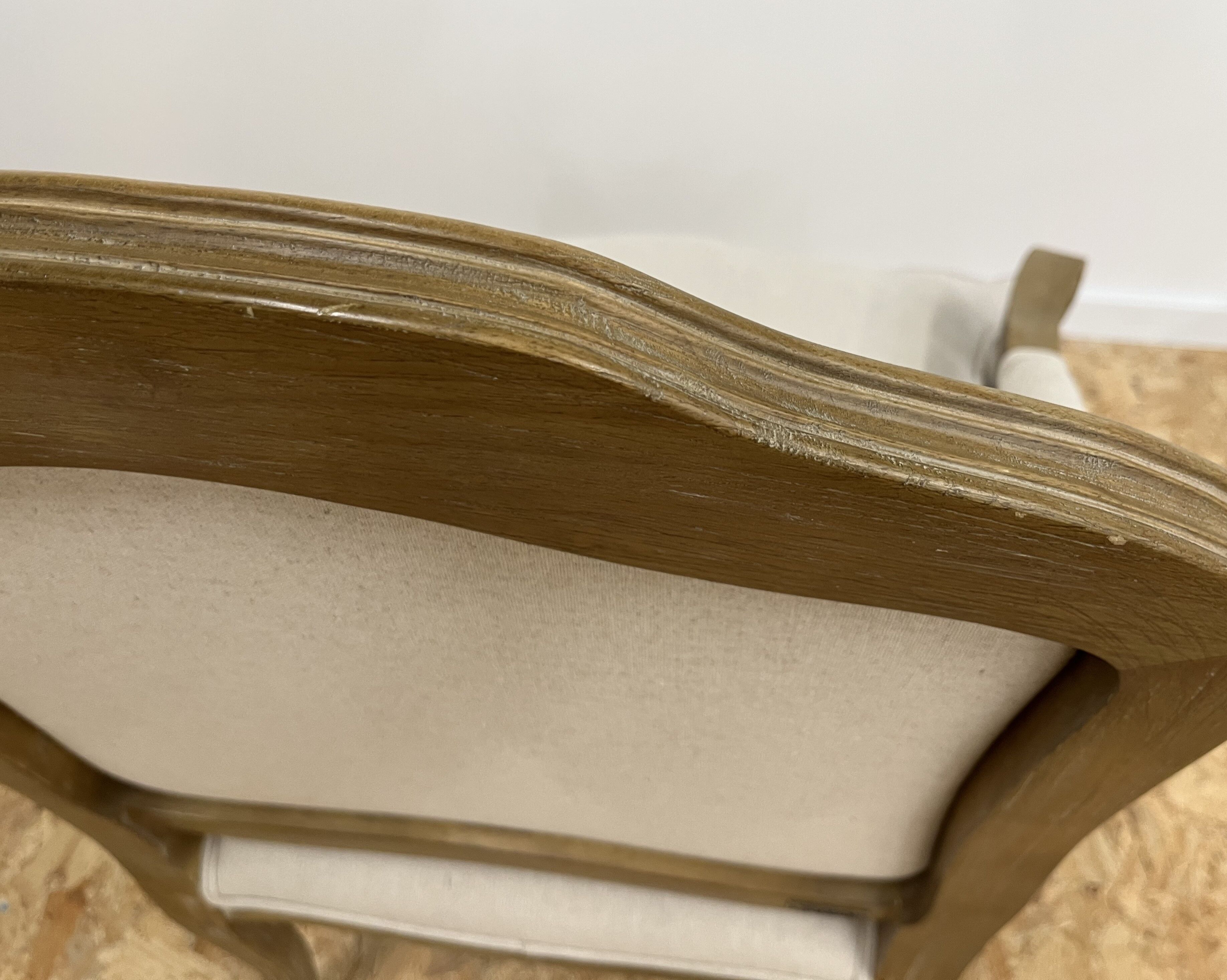 Shepherdess armchair in wood and natural linen