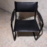 Bauhaus Cantilever Chair Black Leather on Black Chrome