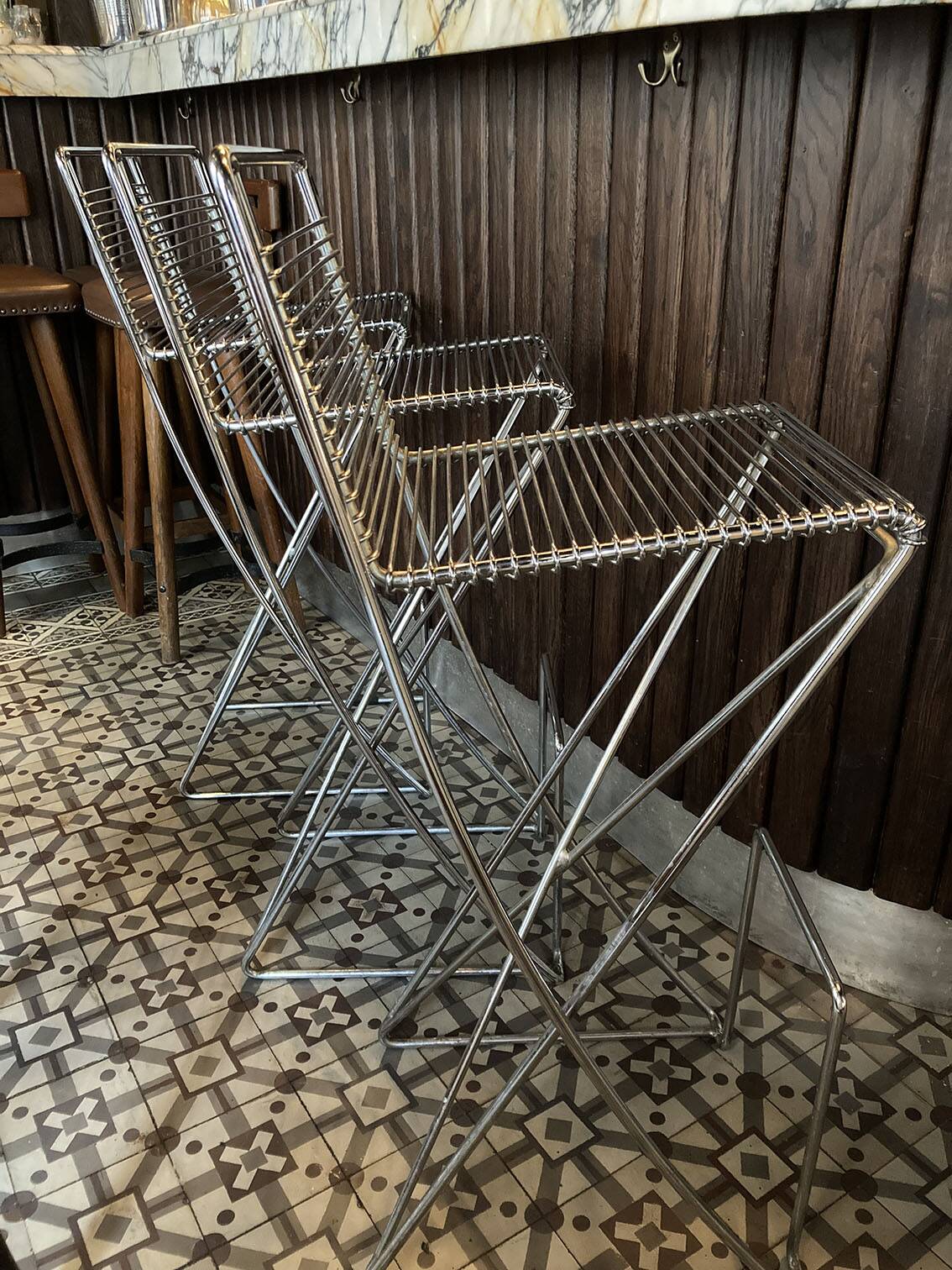 Metal bar stool