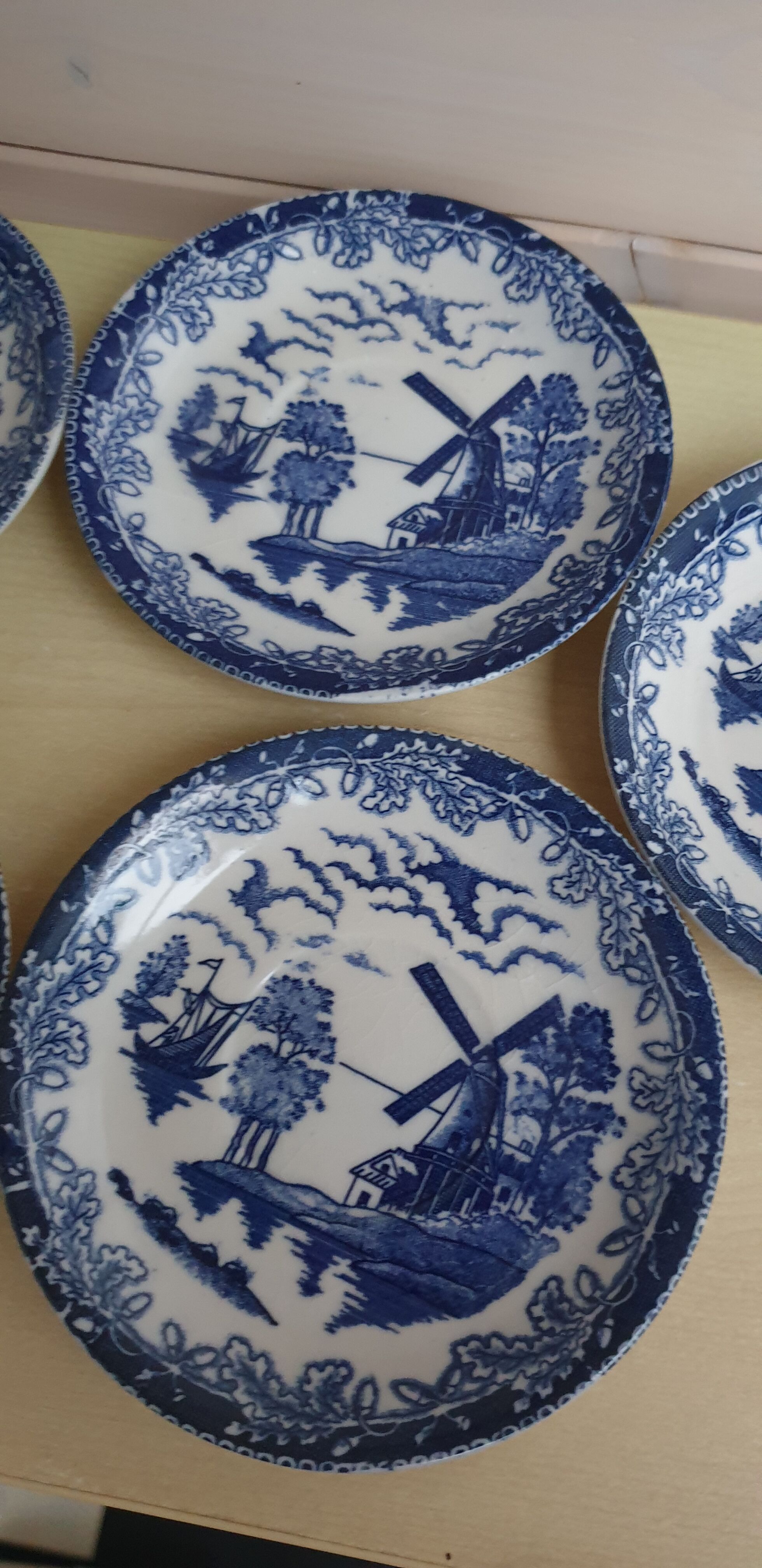 Blue Dutch landscape coffee service