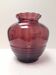 Beau vase  Doyen Art Deco en verre bordeaux