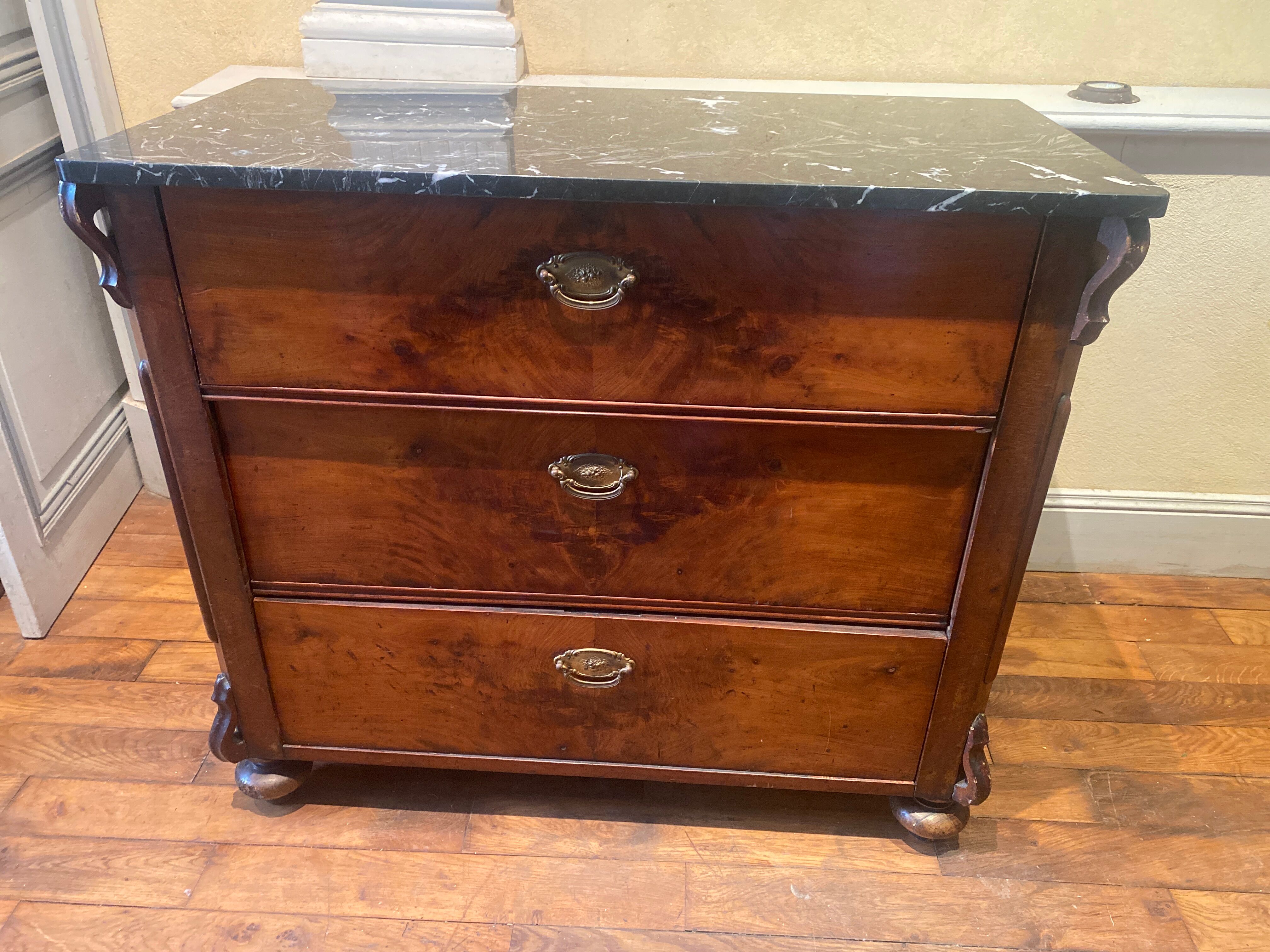 Chest of drawers 3 drawers in walnut top marble style Louis philippe