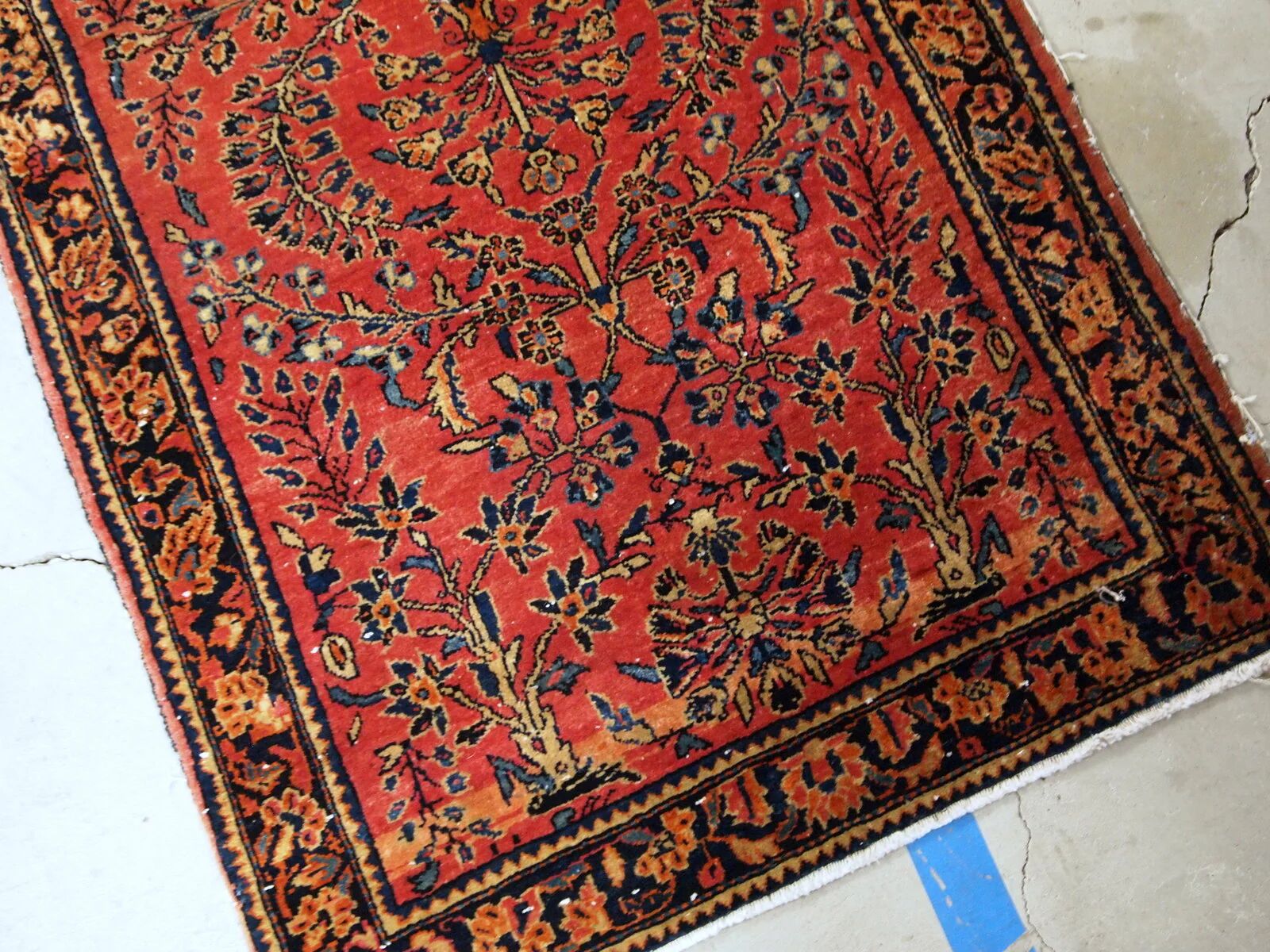 Handmade antique Persian Sarouk runner 3.2' x 7.10' (97cm x 241cm) 1900s - 1B708