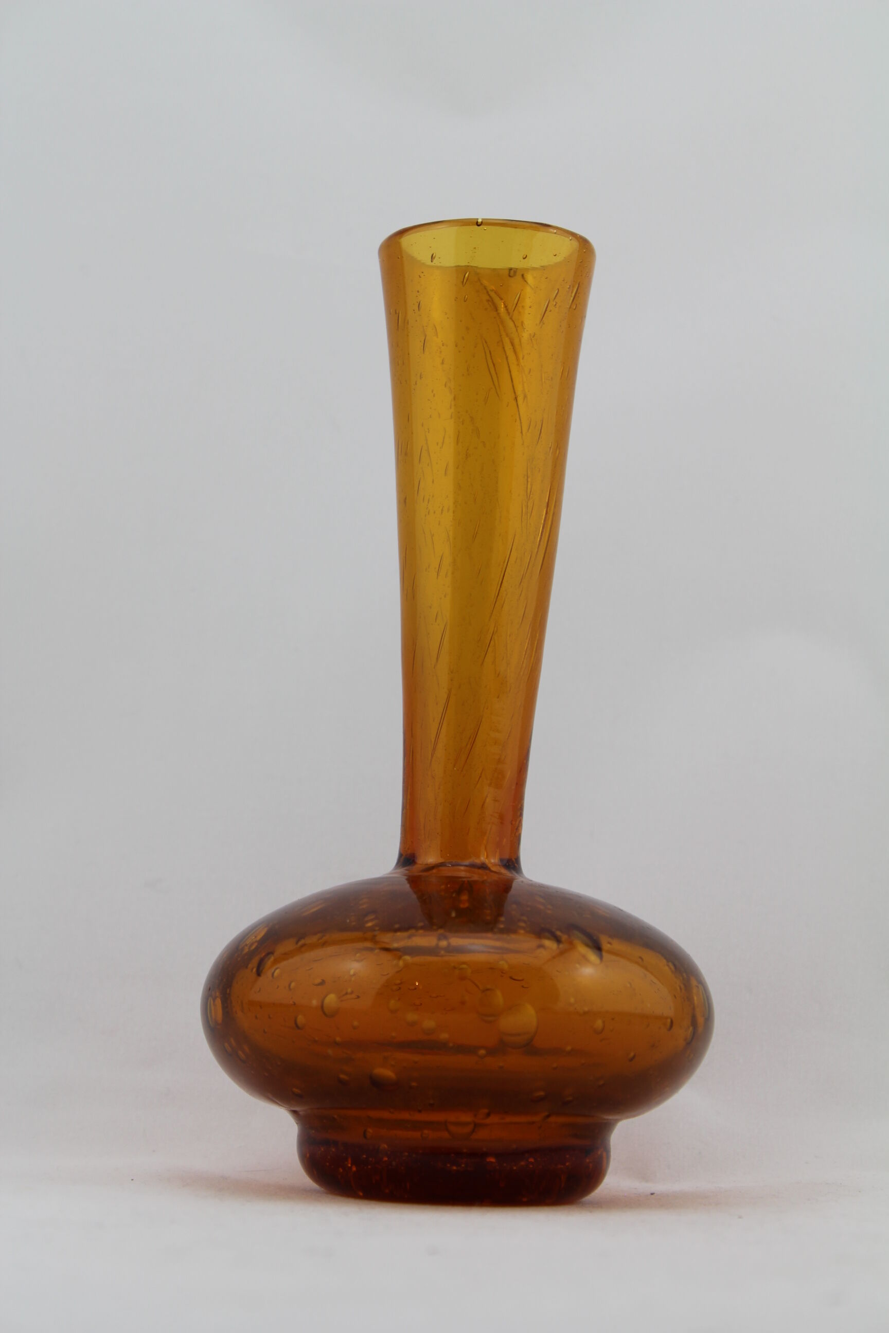 Praticality Biot bubble glass, vase