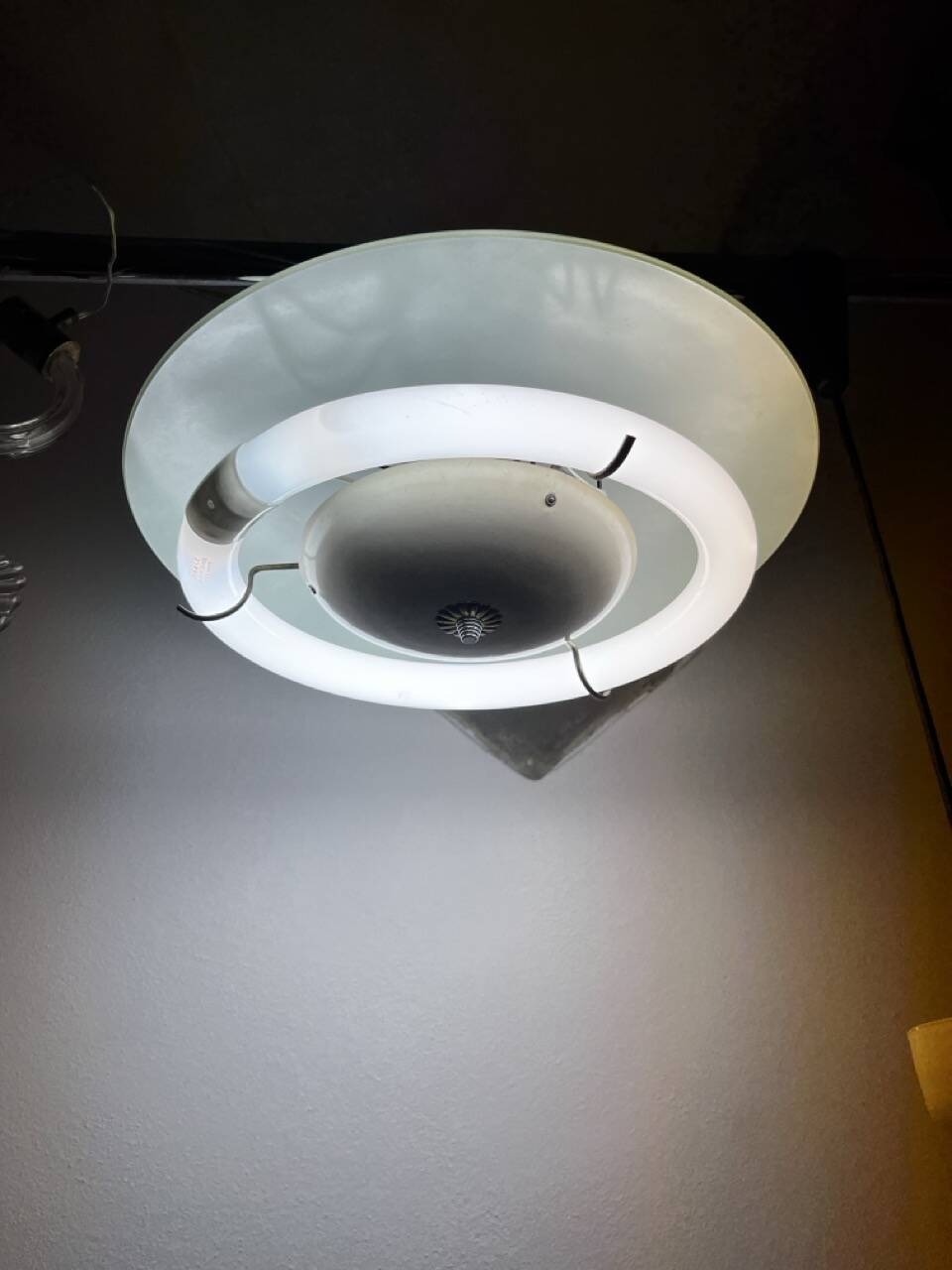 Lampe à suspension Lightolier, années 50, Italie, Space Age, milieu du siècle, fluorescente