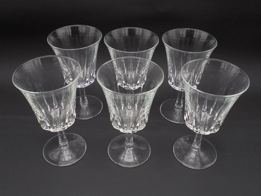 Series of 6 water goblets