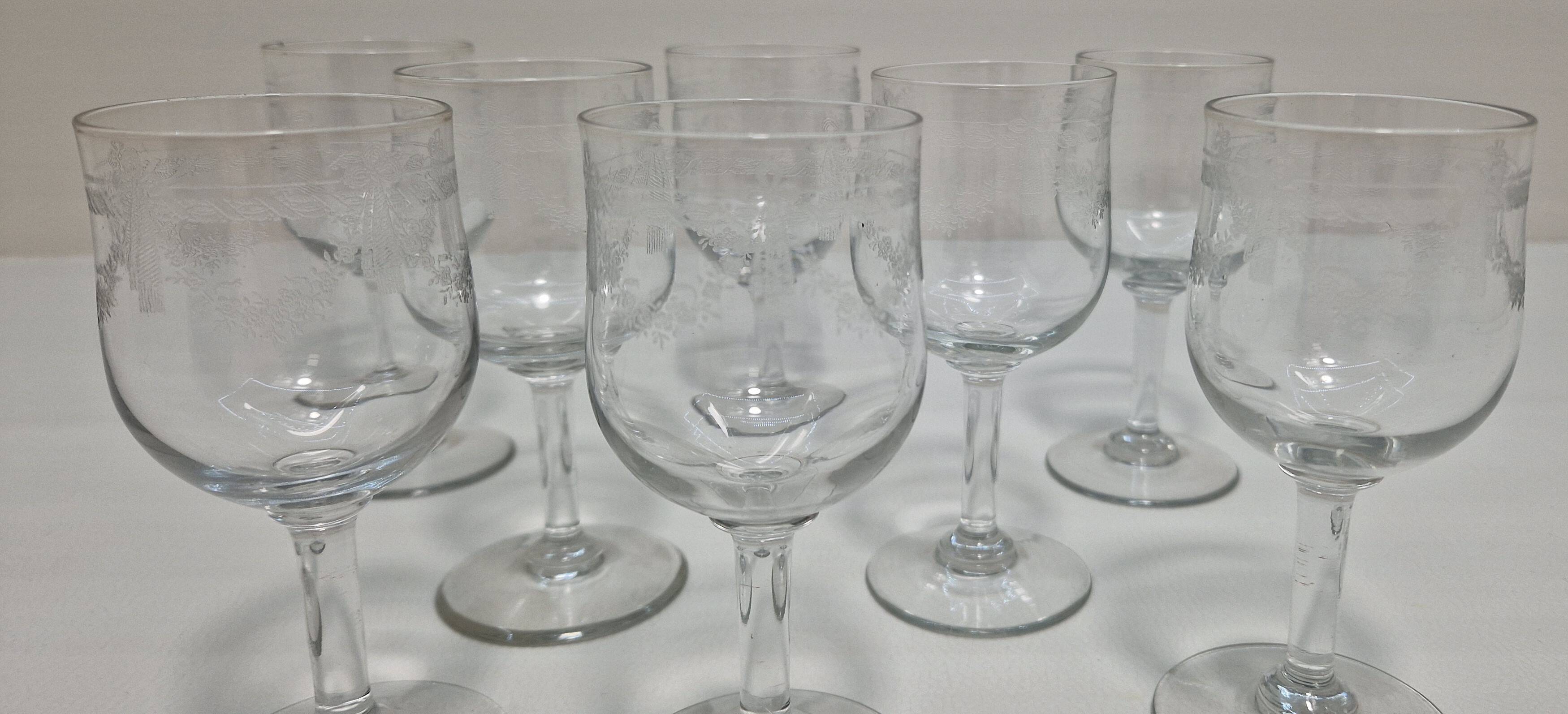 8 engraved crystal glasses