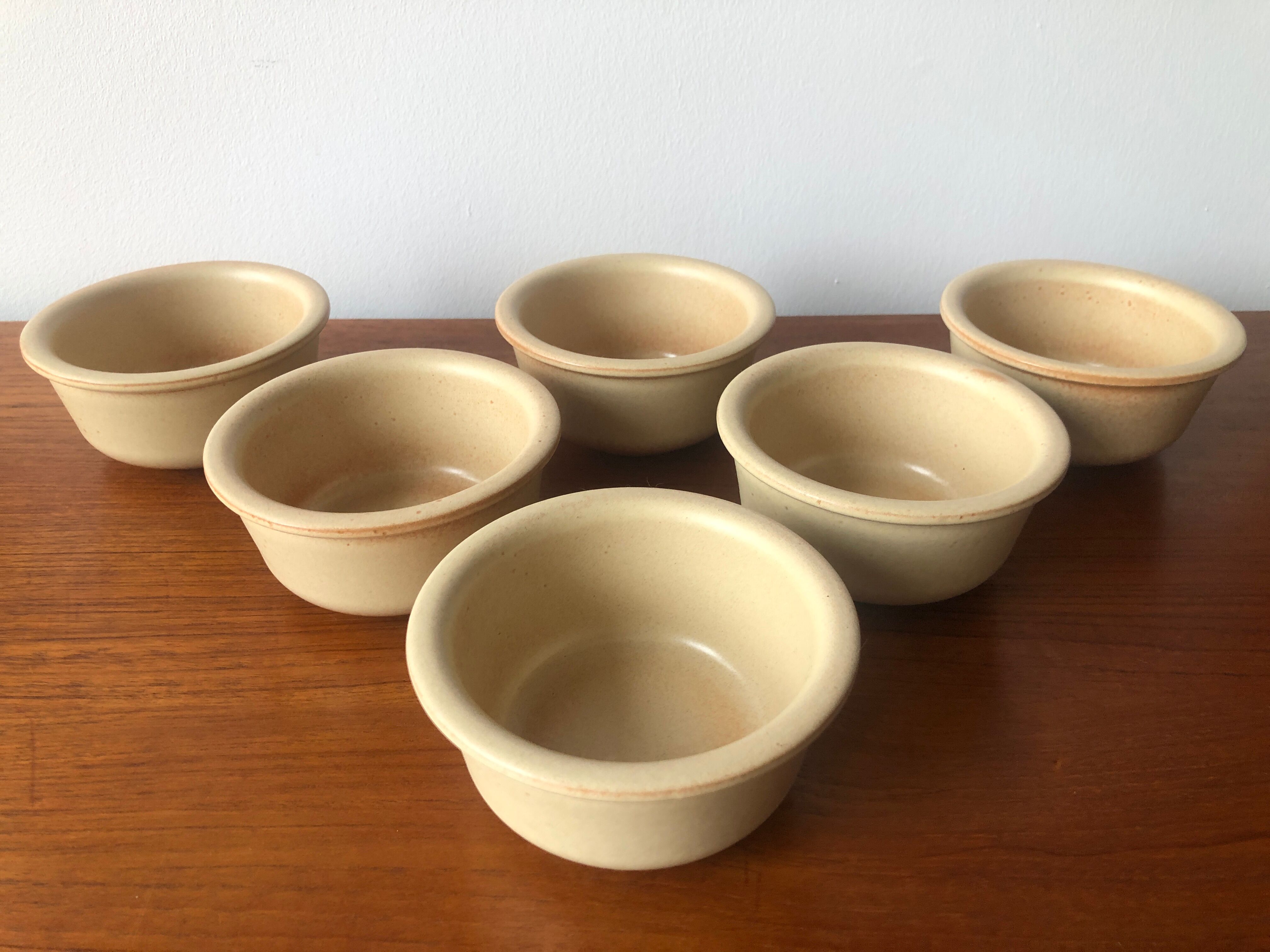 Natural stoneware cups