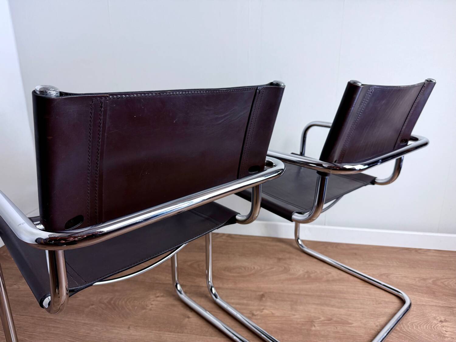 Set of 2 chairs by Fasem