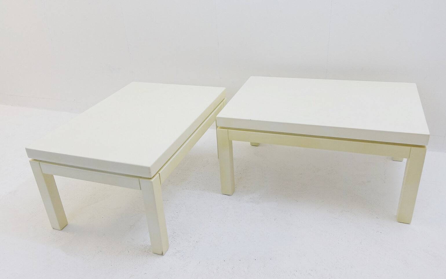 Pair of Cream White Lacquered end/side tables - 1980s