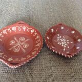 2 terracotta plates