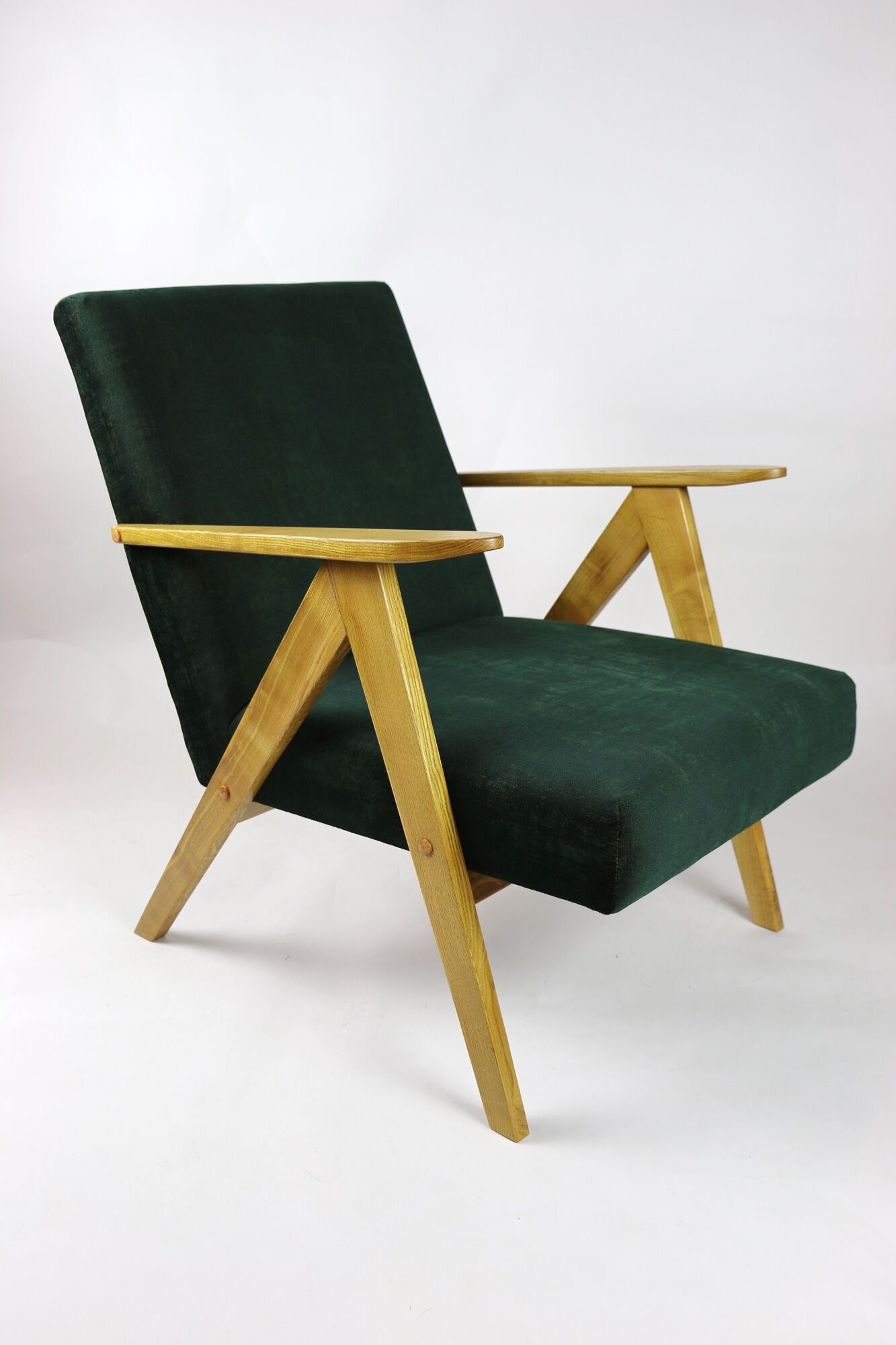 Fauteuil vintage velours verts Var B310 années 1970