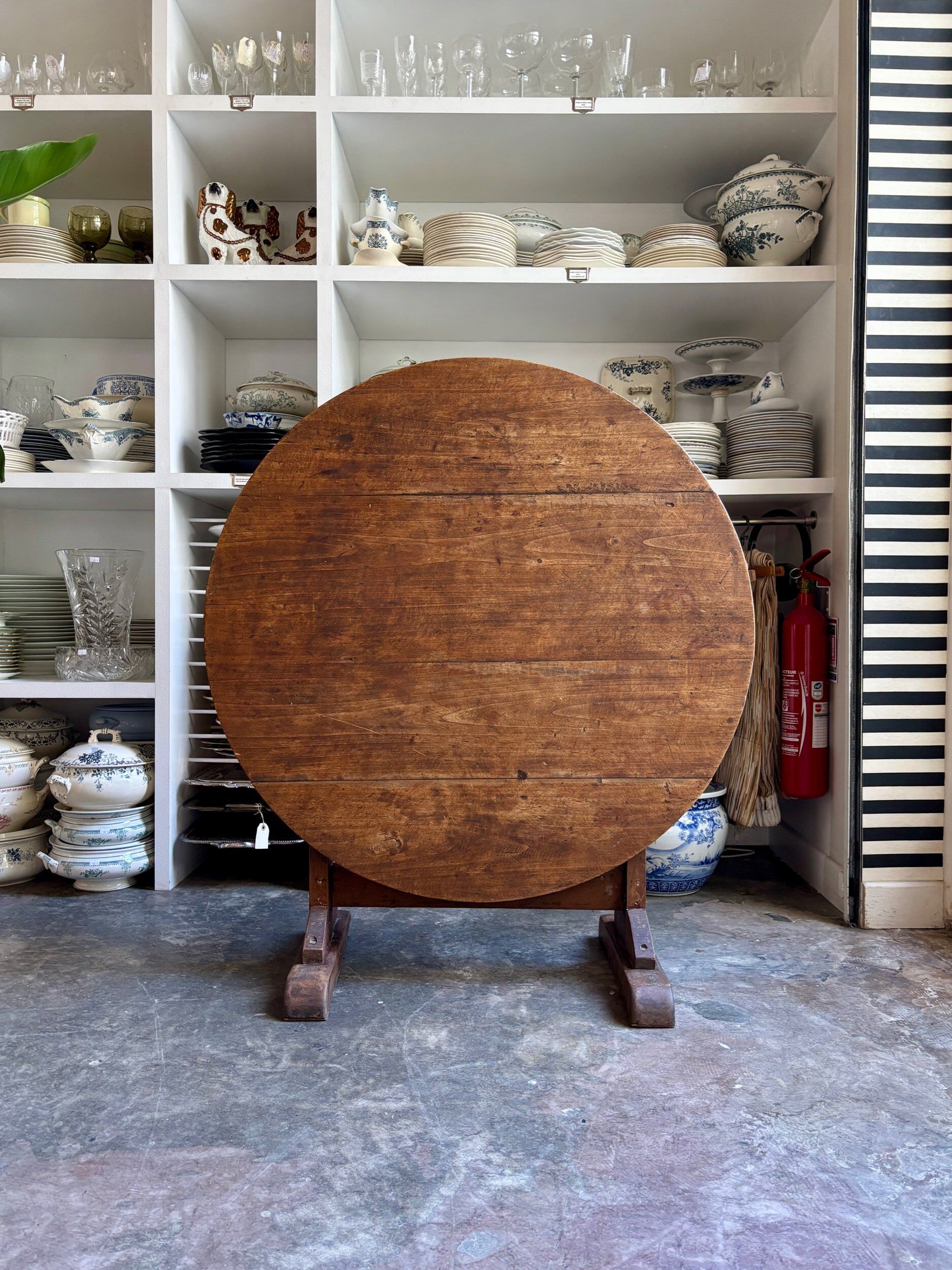 Winemaker's table in wood