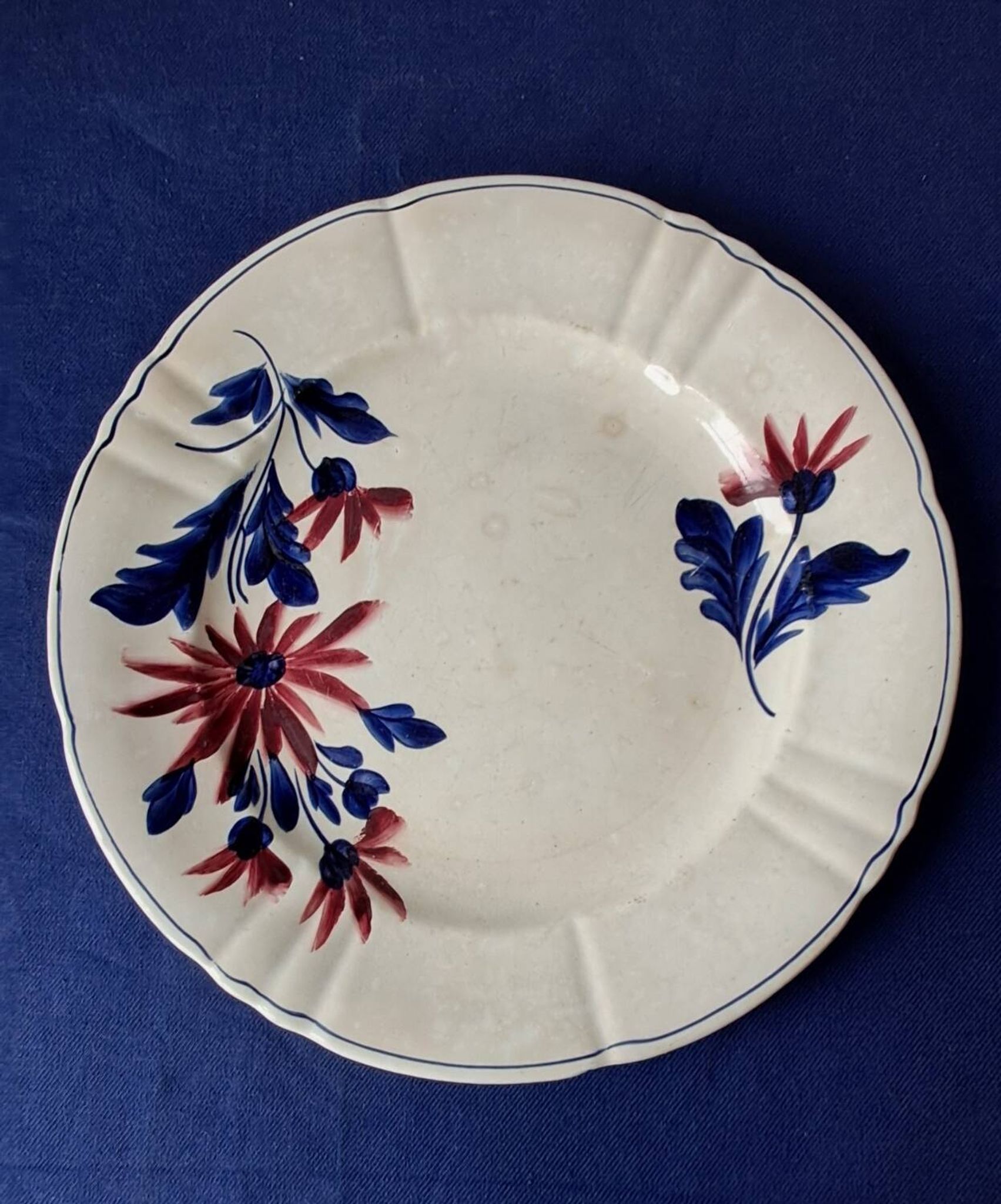 Plat en terre de fer Moulin des Loups modèle n°372