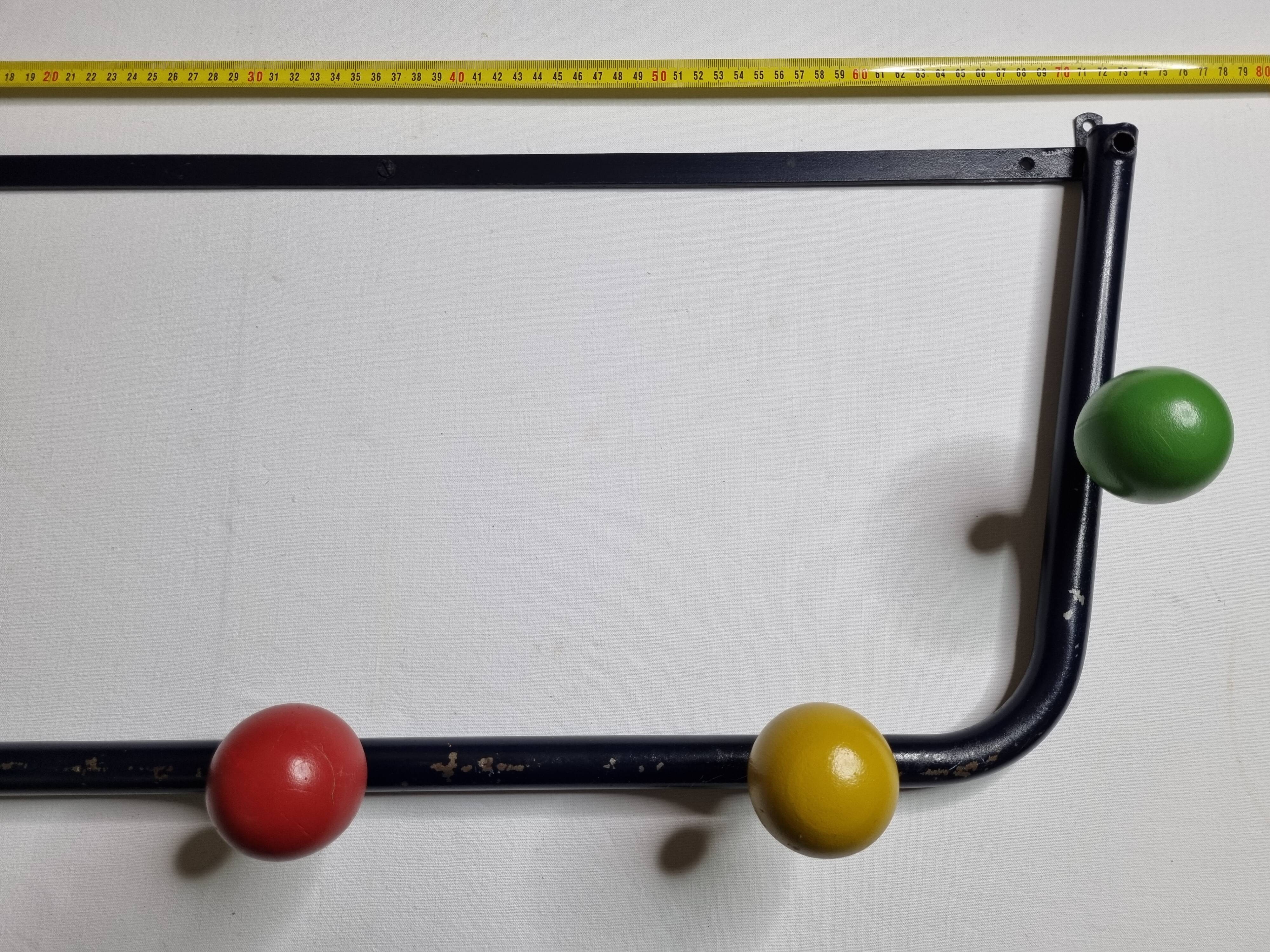 Vintage coat rack in metal and wood, 5 hooks, 74 cm
