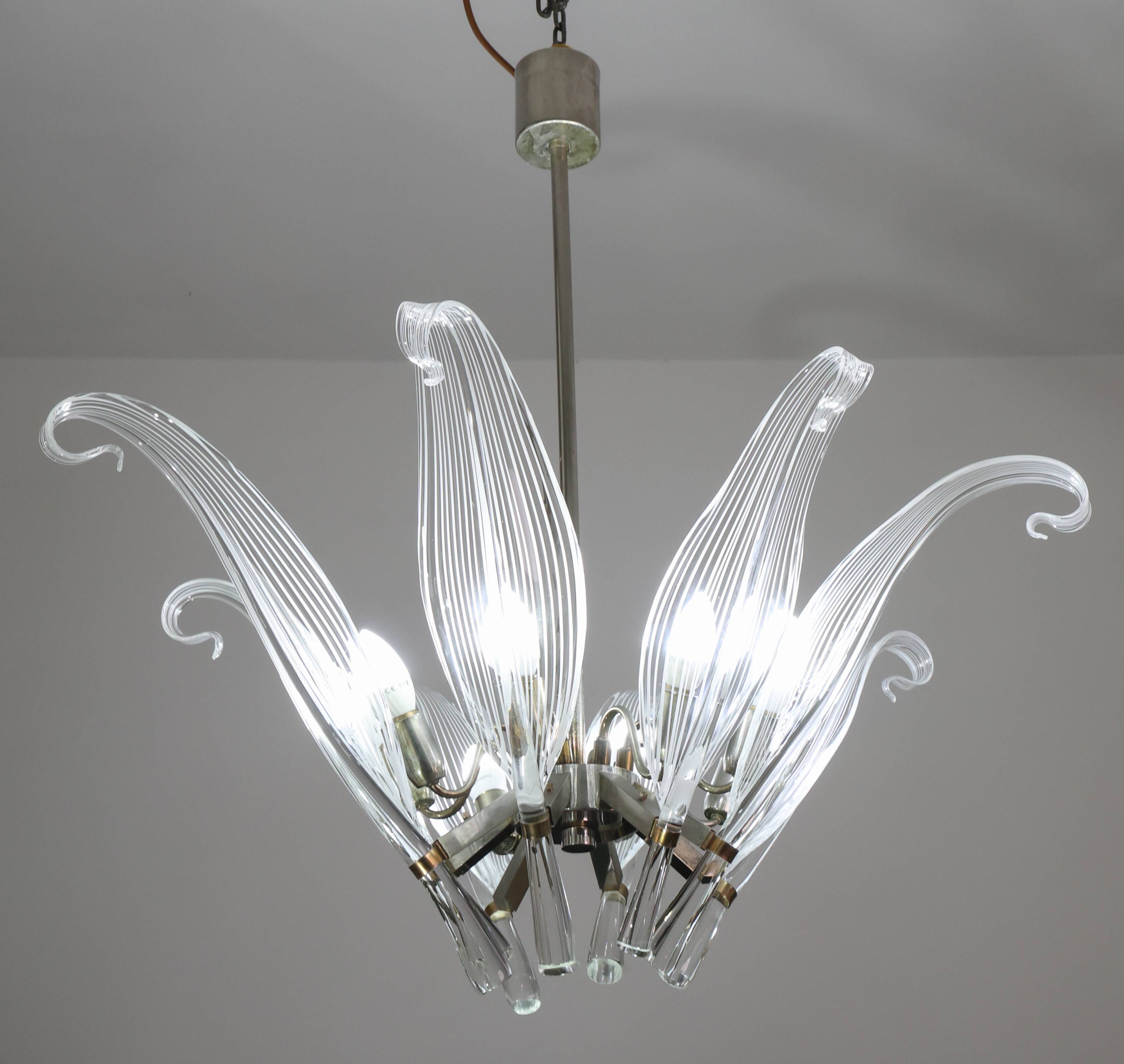 Extraordinary Large Transparent Murano Glass Leaves Chandelier by Franco Lu