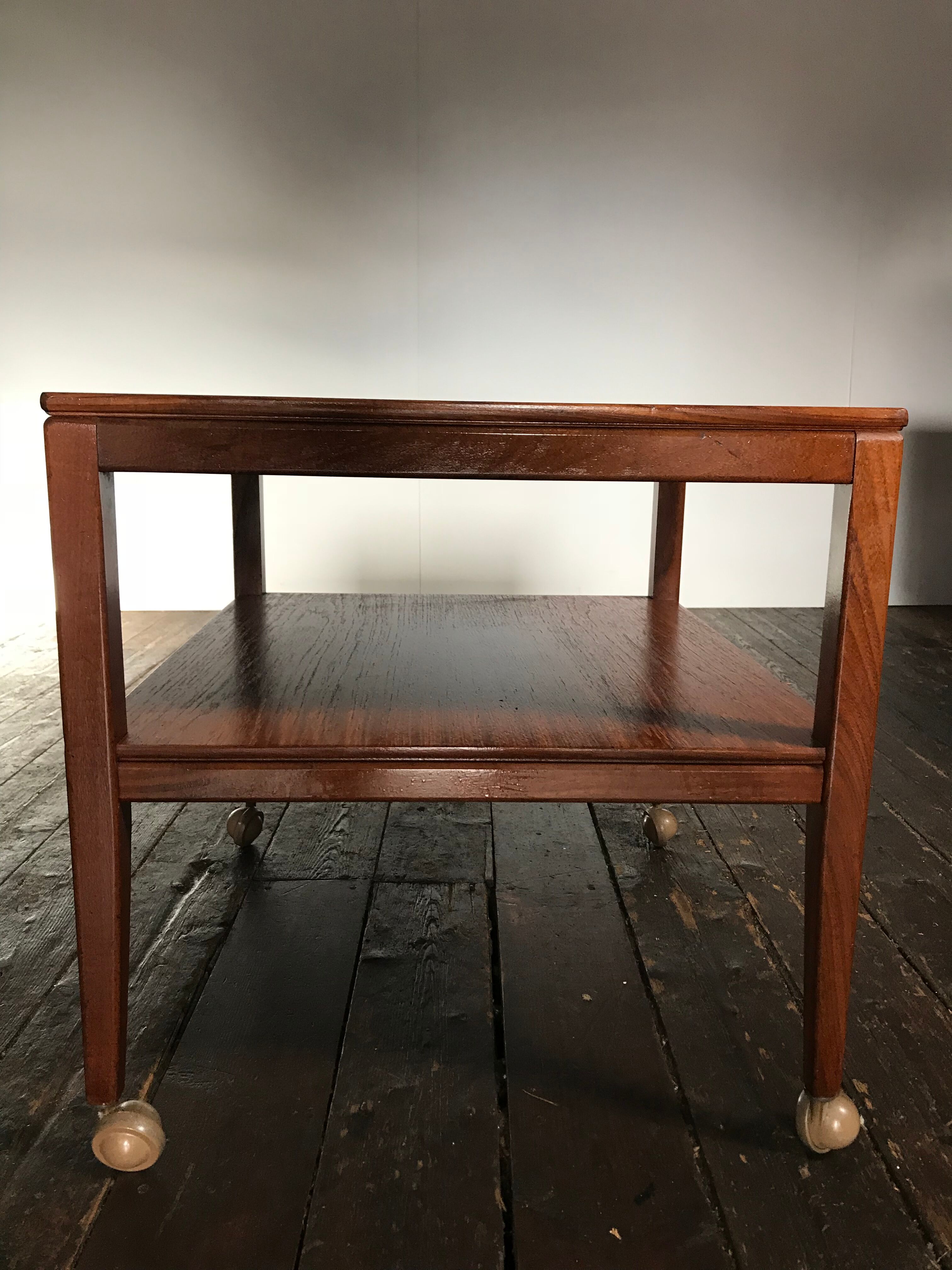 Scandinavian teak coffee 60