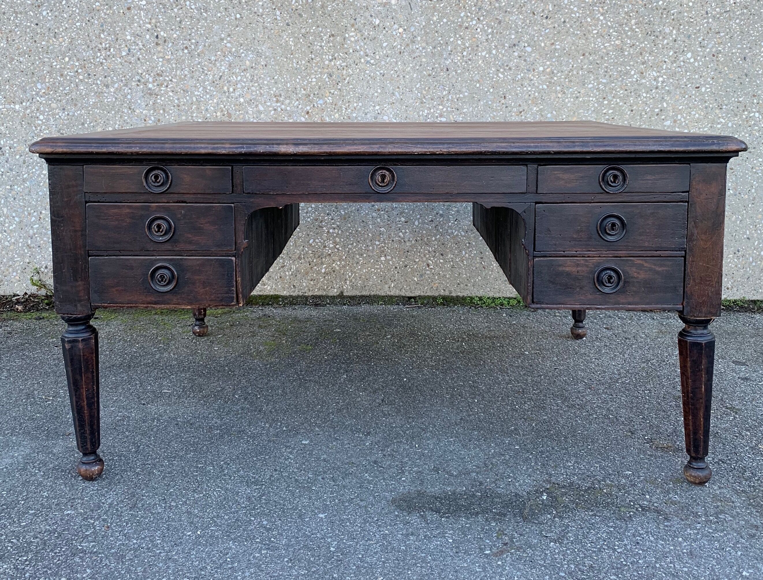 Bureau d'administration Napoléon III France 1850