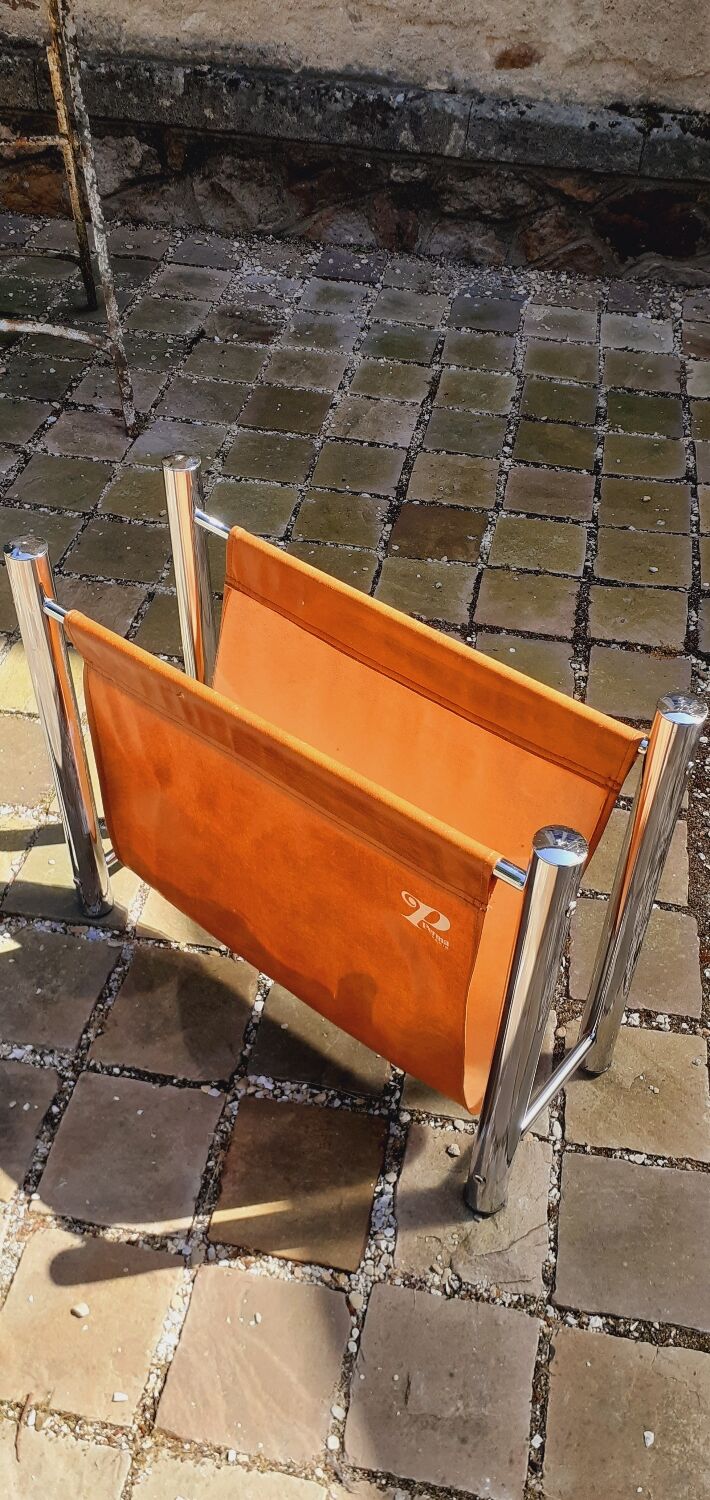 Vintage magazine holder from the 70s chrome metal and tan imitation leather