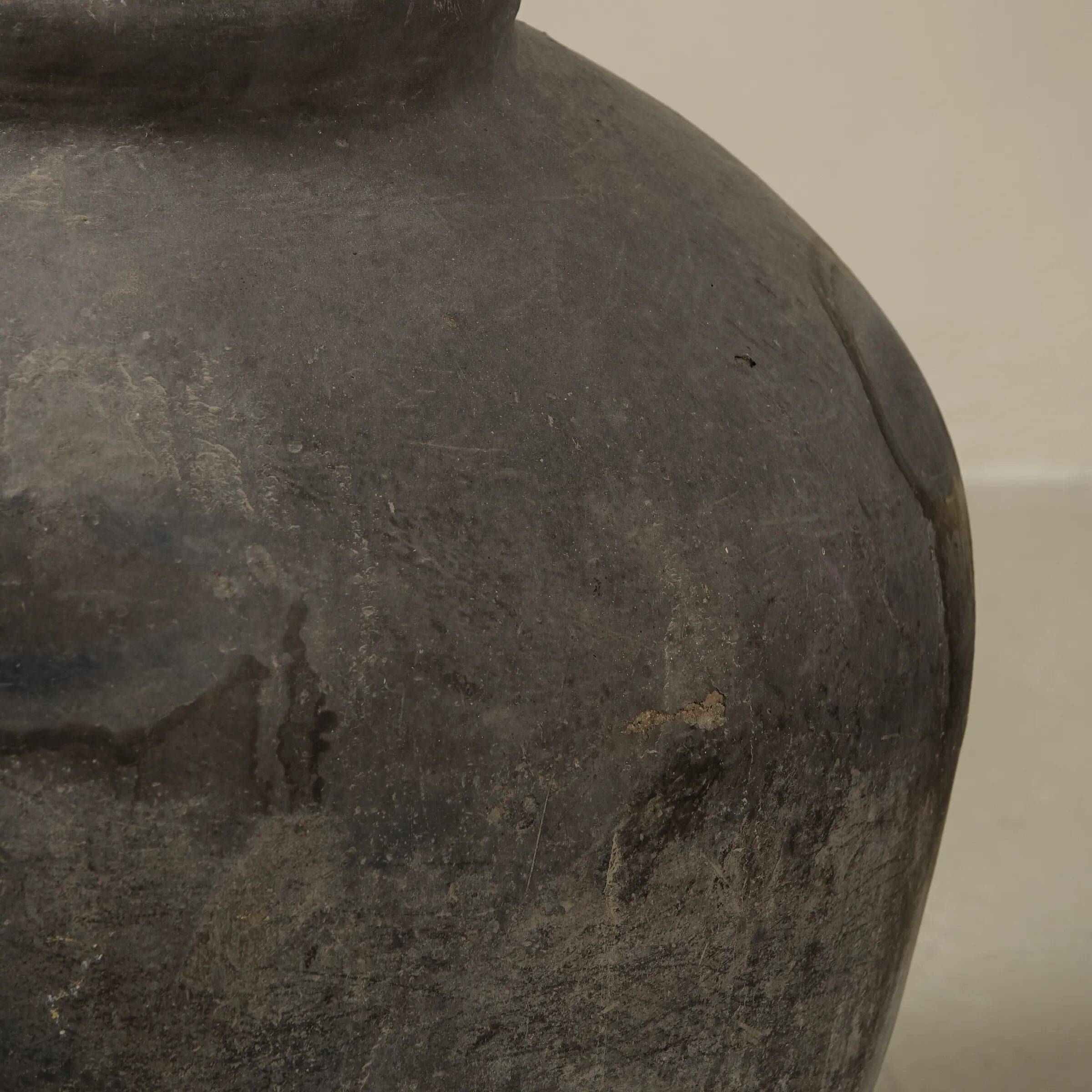 Nadi - Indian Terracotta Jar No. 2
