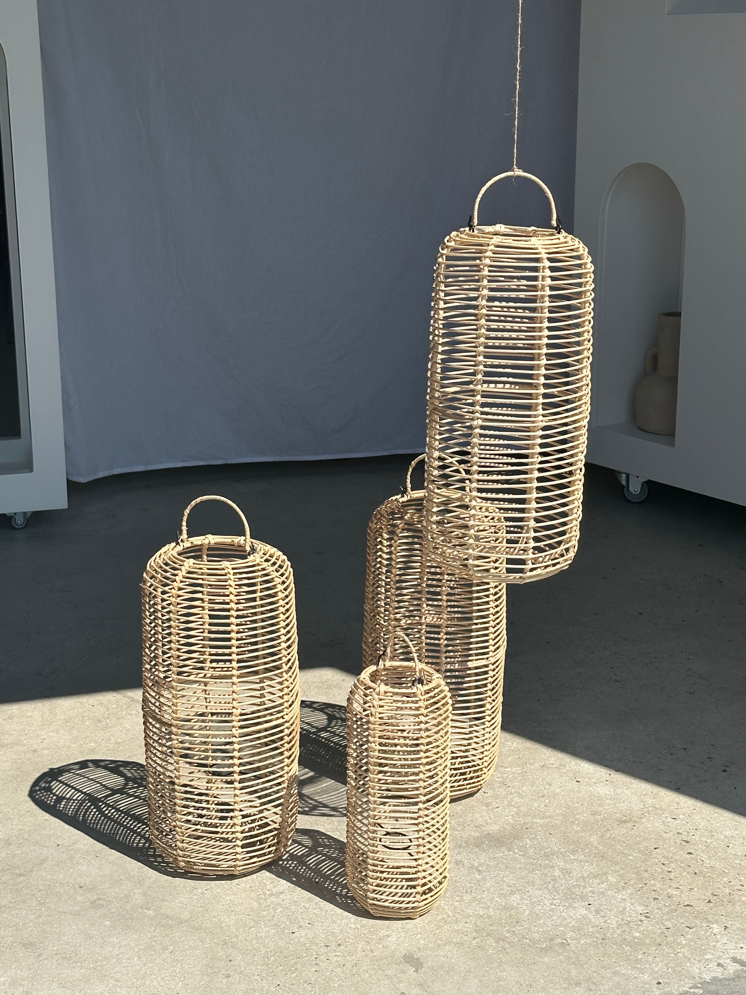 Large lantern-shaped rattan pendant lamp H50 D24