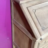 Decapé desk in baroque oak