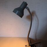 Clamp-on workshop lamp