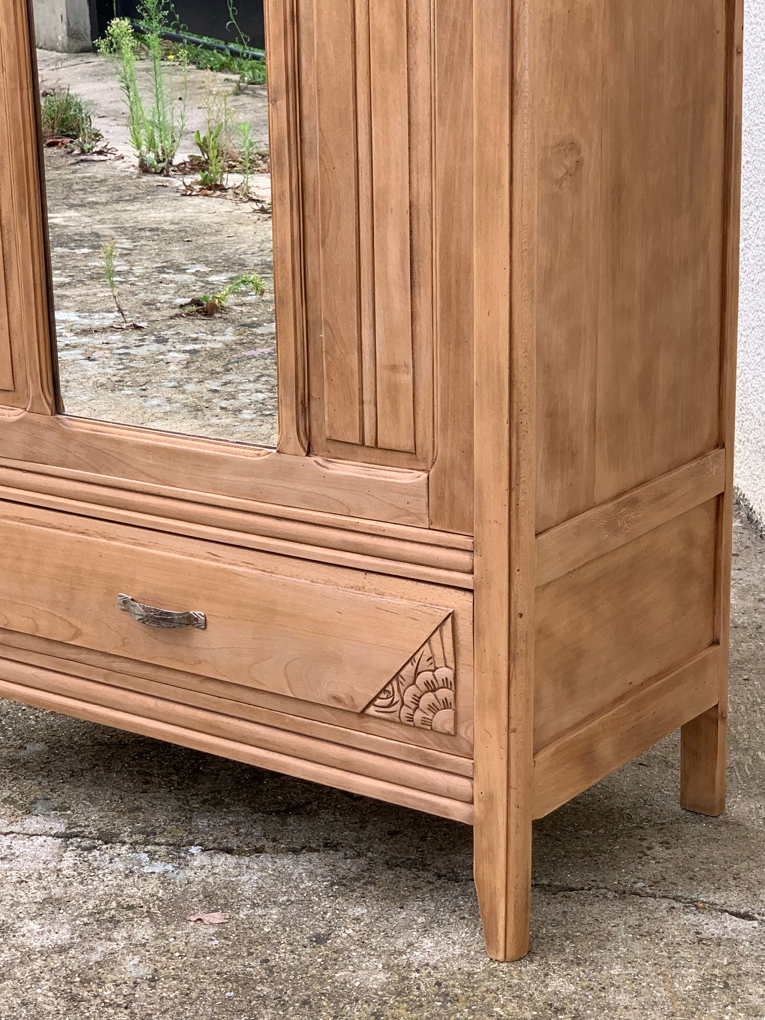 Armoire parisienne art déco 1915