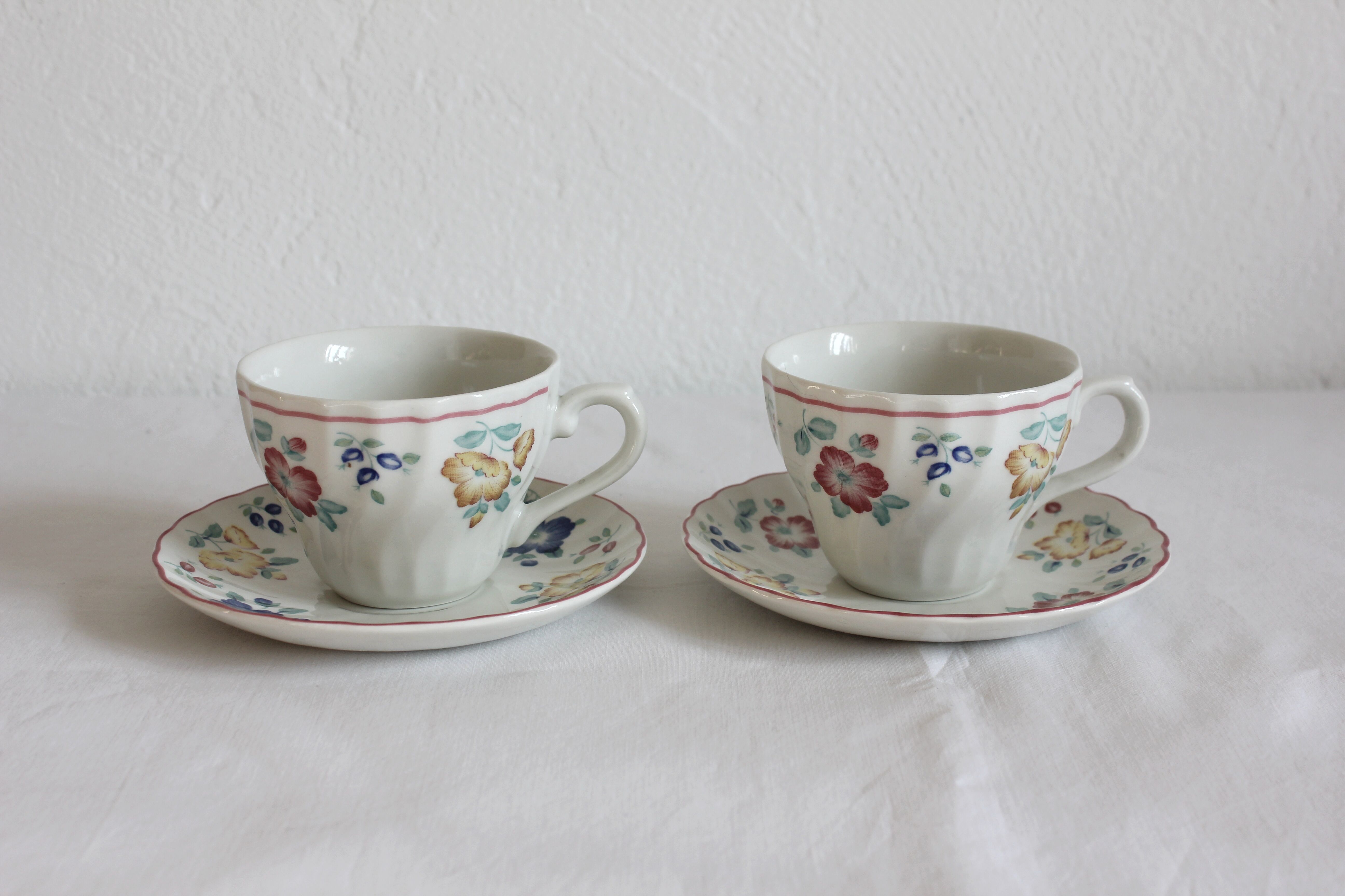 2 cups and subcups Churchill Staffordshire England