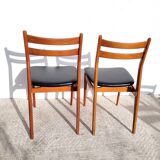 2 Scandinavian wooden chairs