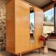 Armoire vintage