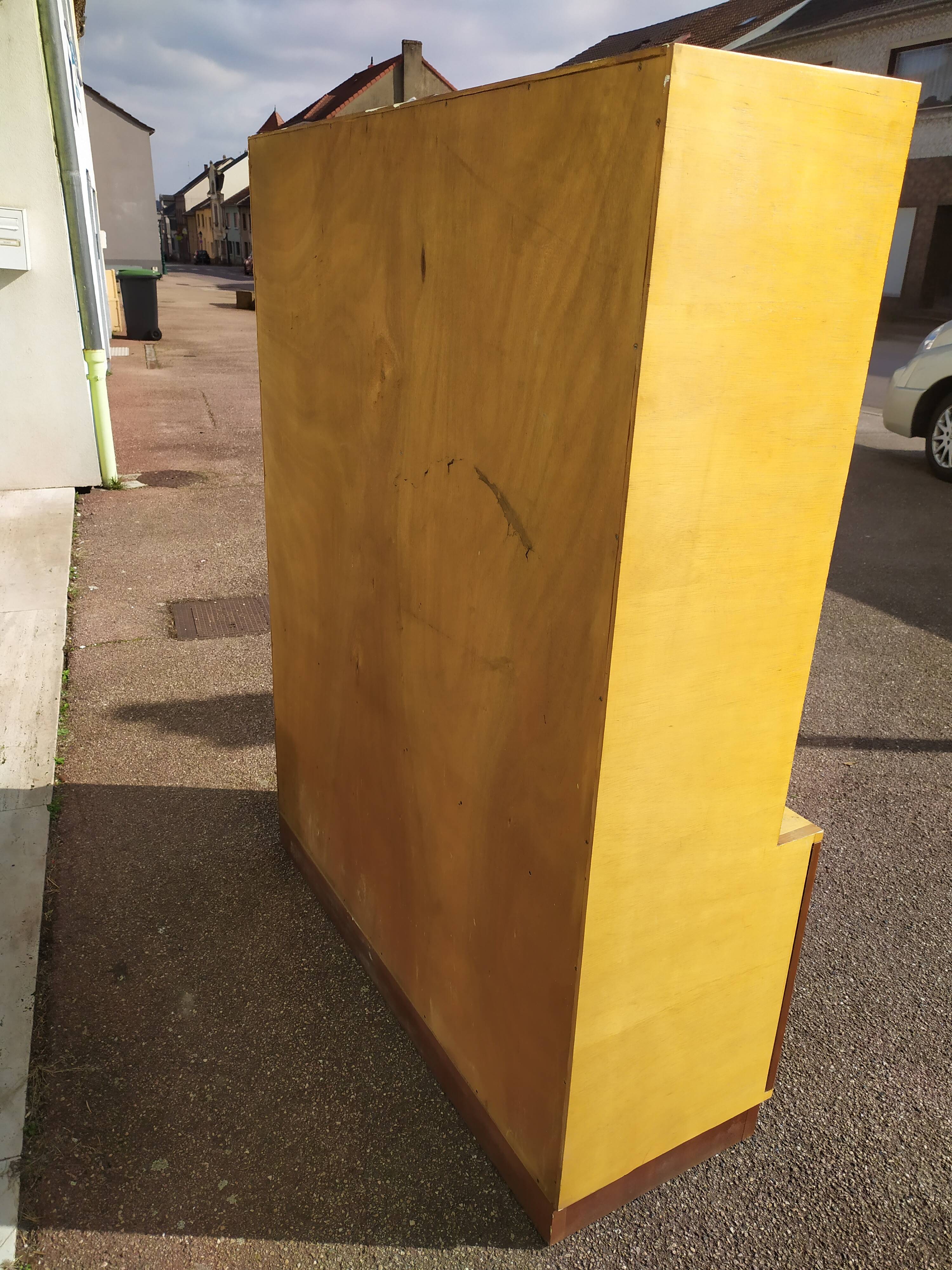 Vintage glass bookcase - Wood