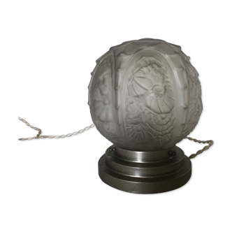 Table lamp