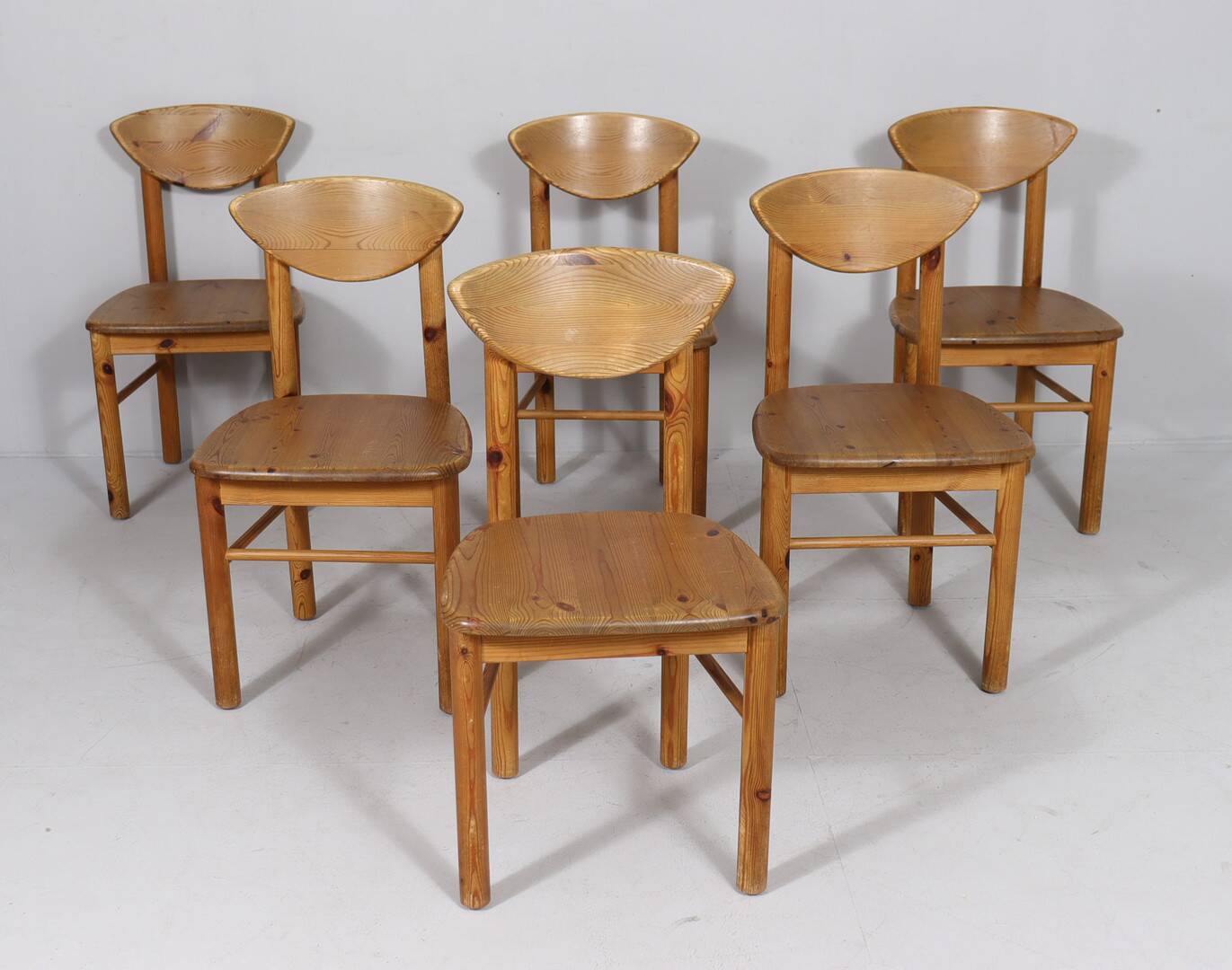 Lot de 6 chaises de salle à manger, Rainer Daumiller, bois de pin, années 1970