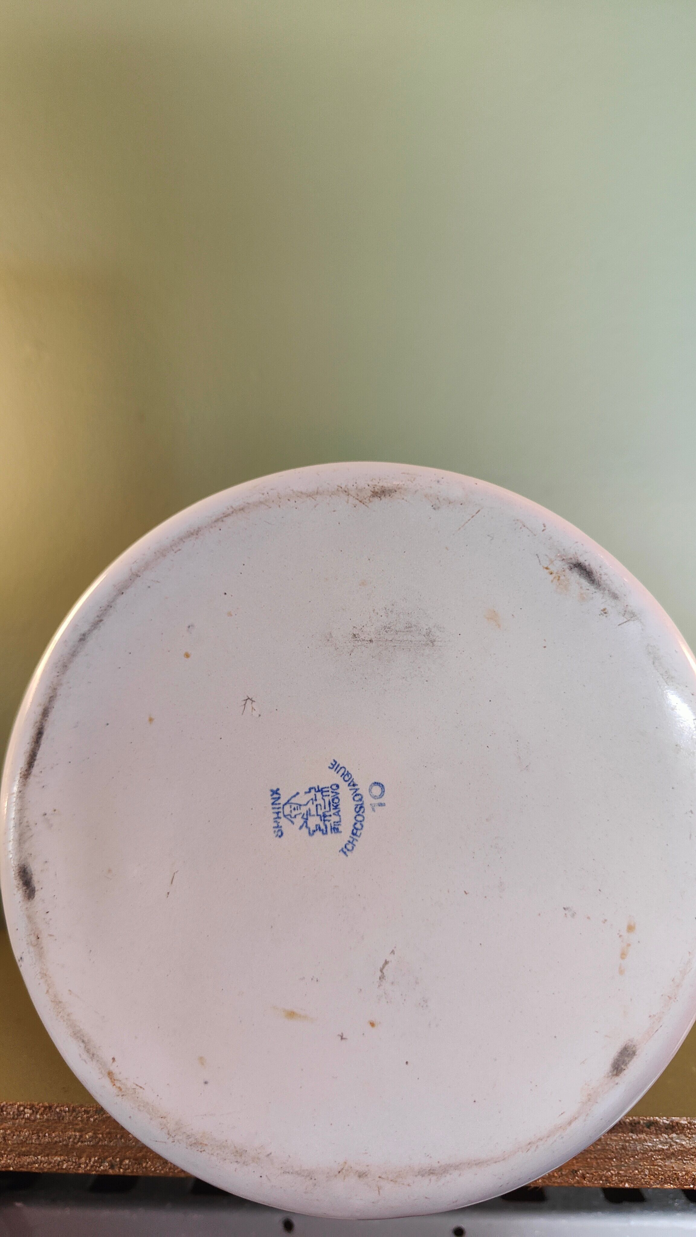 Enamelled coffee maker