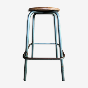 Bar stool