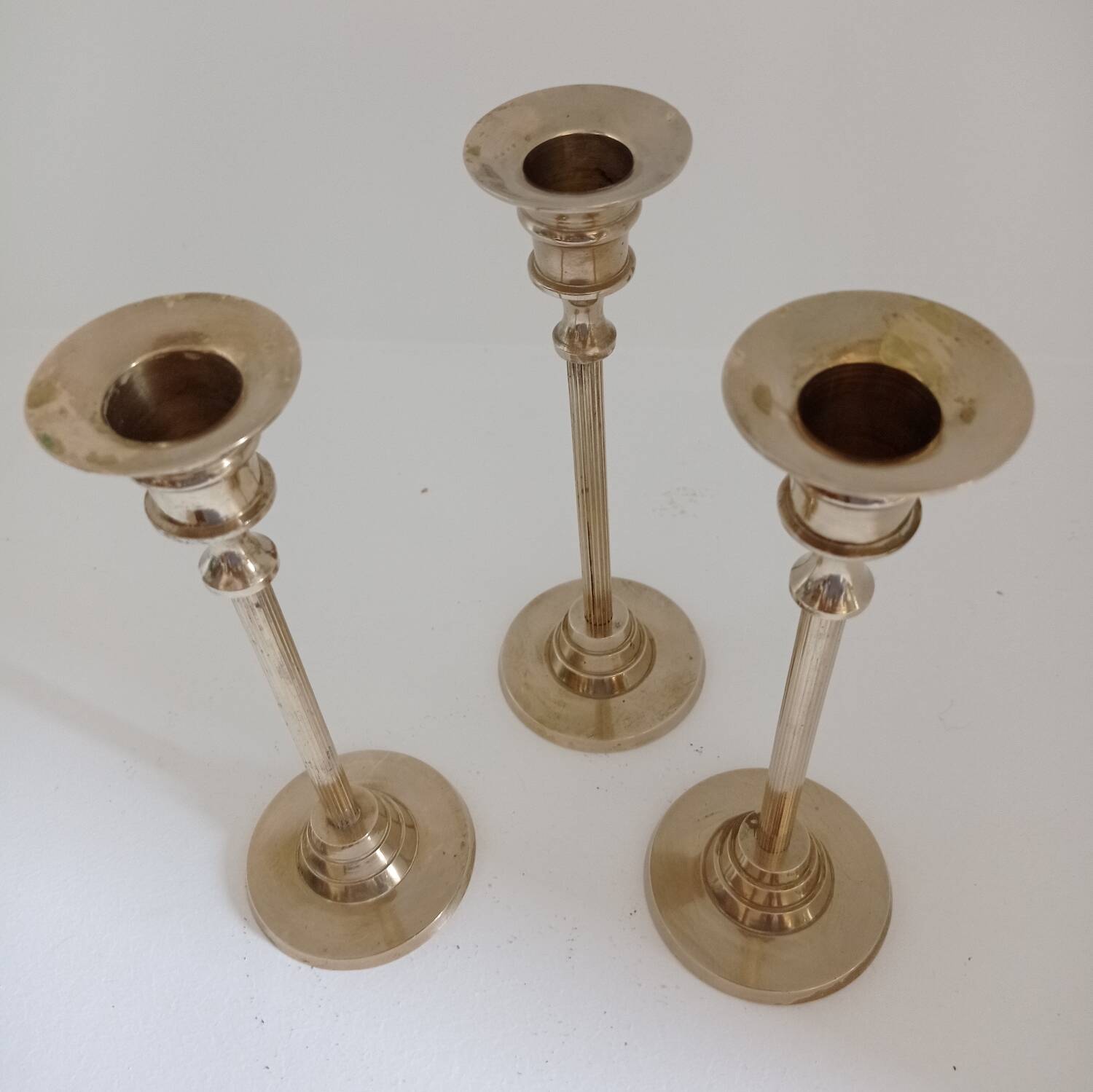 Set of 3 golden brass candle holders