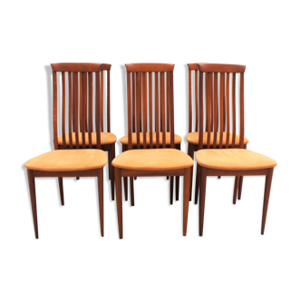 Series of six Scandinavian chairs in solid teak