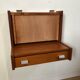 Paire de chevets muraux