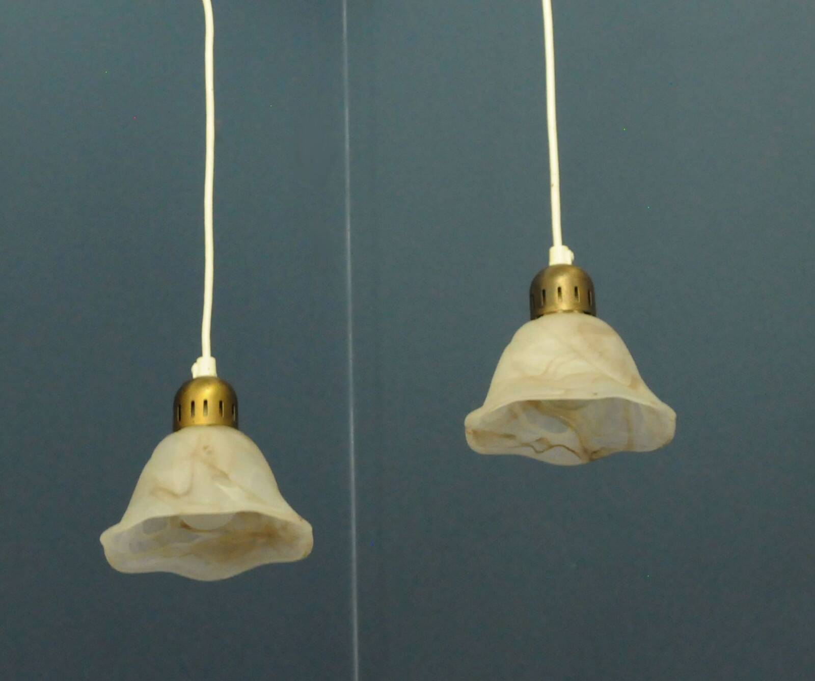 Plafonniers danois, abat-jour en onyx