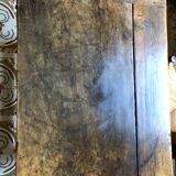 Antique swivel table