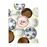 6 yellow and white plates